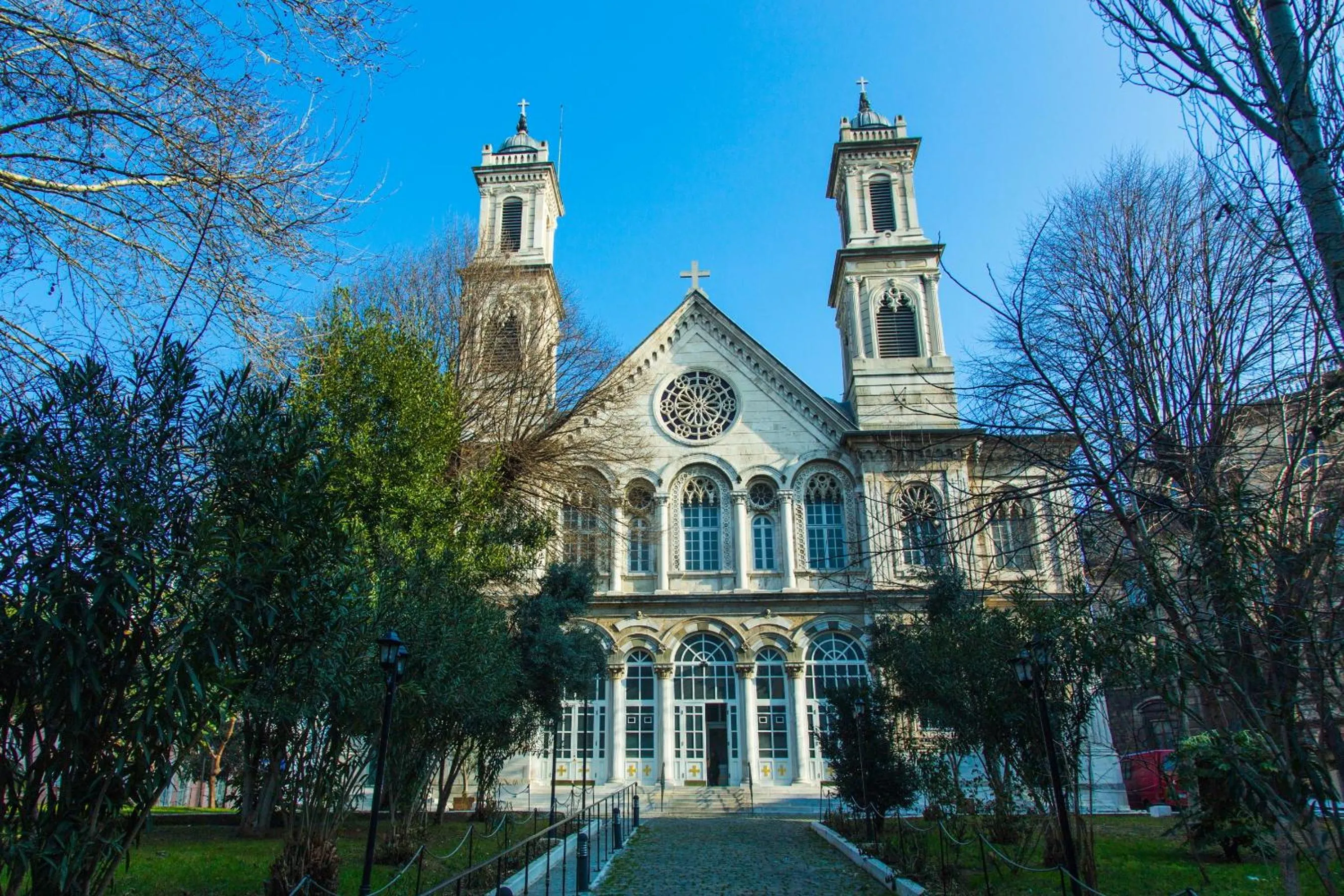 Area and facilities in The House of Tulpan