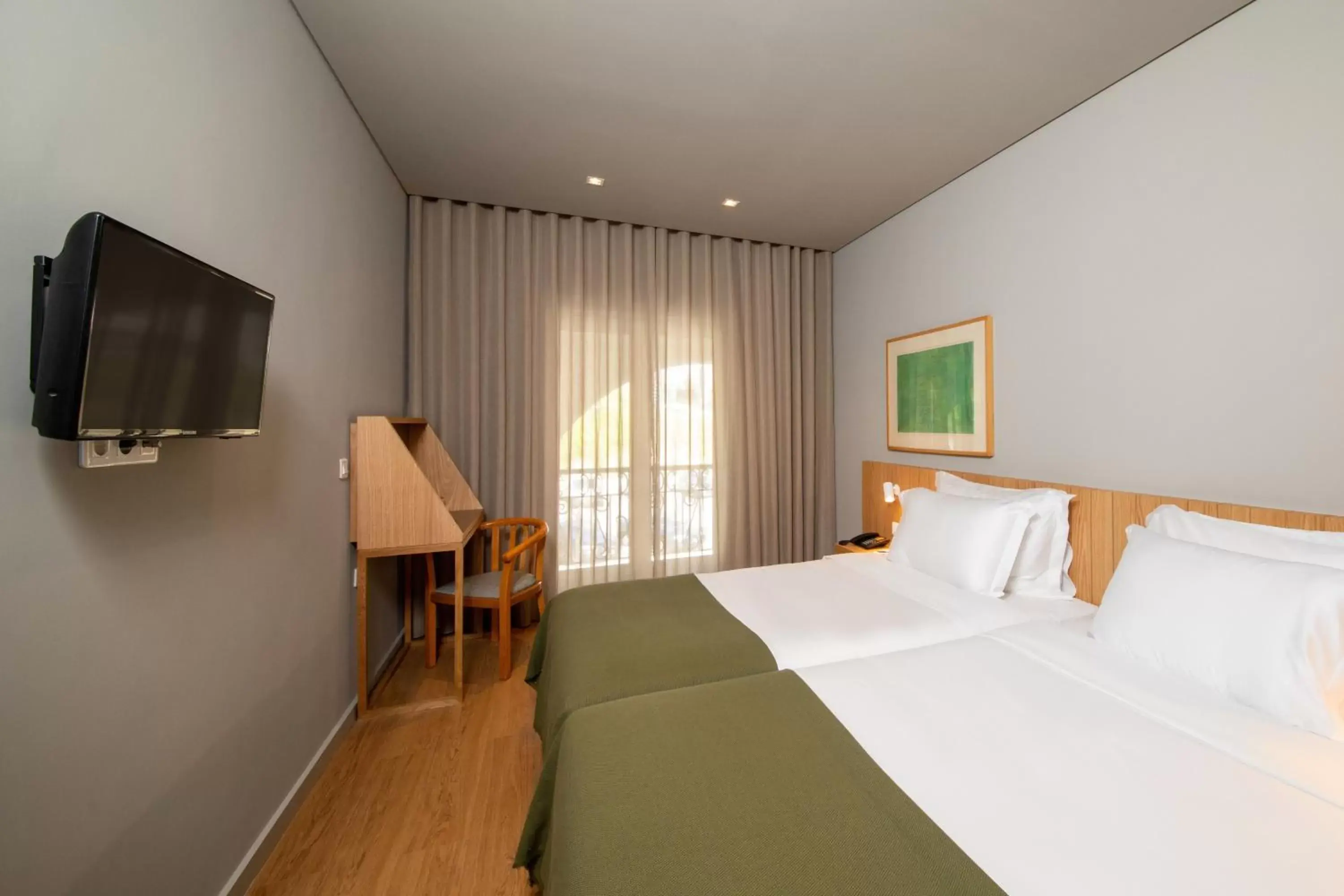 Bedroom, Bed in Montebelo Principe Perfeito Viseu Garden Hotel Bedroom, Bed in Montebelo Principe Perfeito Viseu Garden Hotel