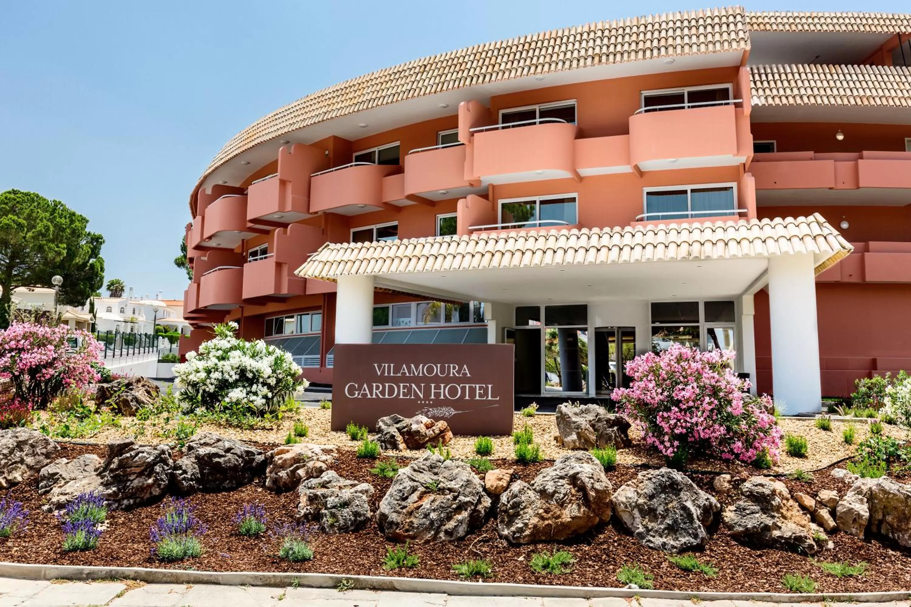 Property building in Vilamoura Garden Hotel