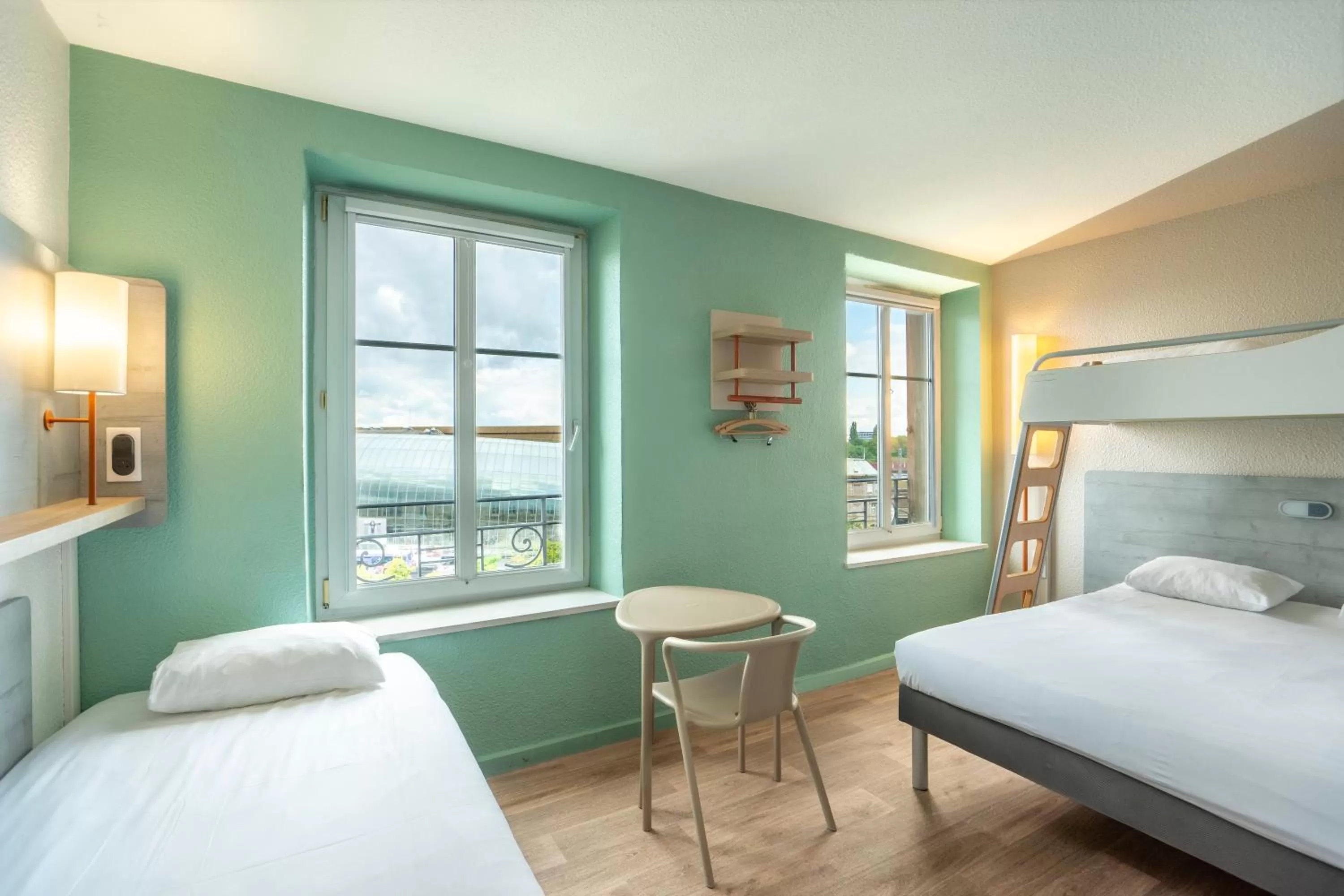 Bedroom, Bed in Ibis Budget Strasbourg Centre Gare