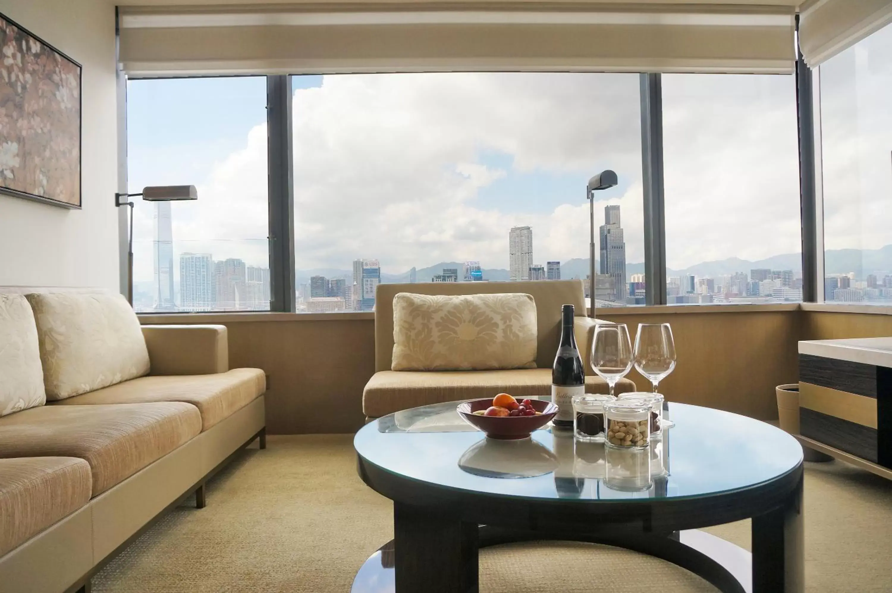Living room in Grand Hyatt Hong Kong