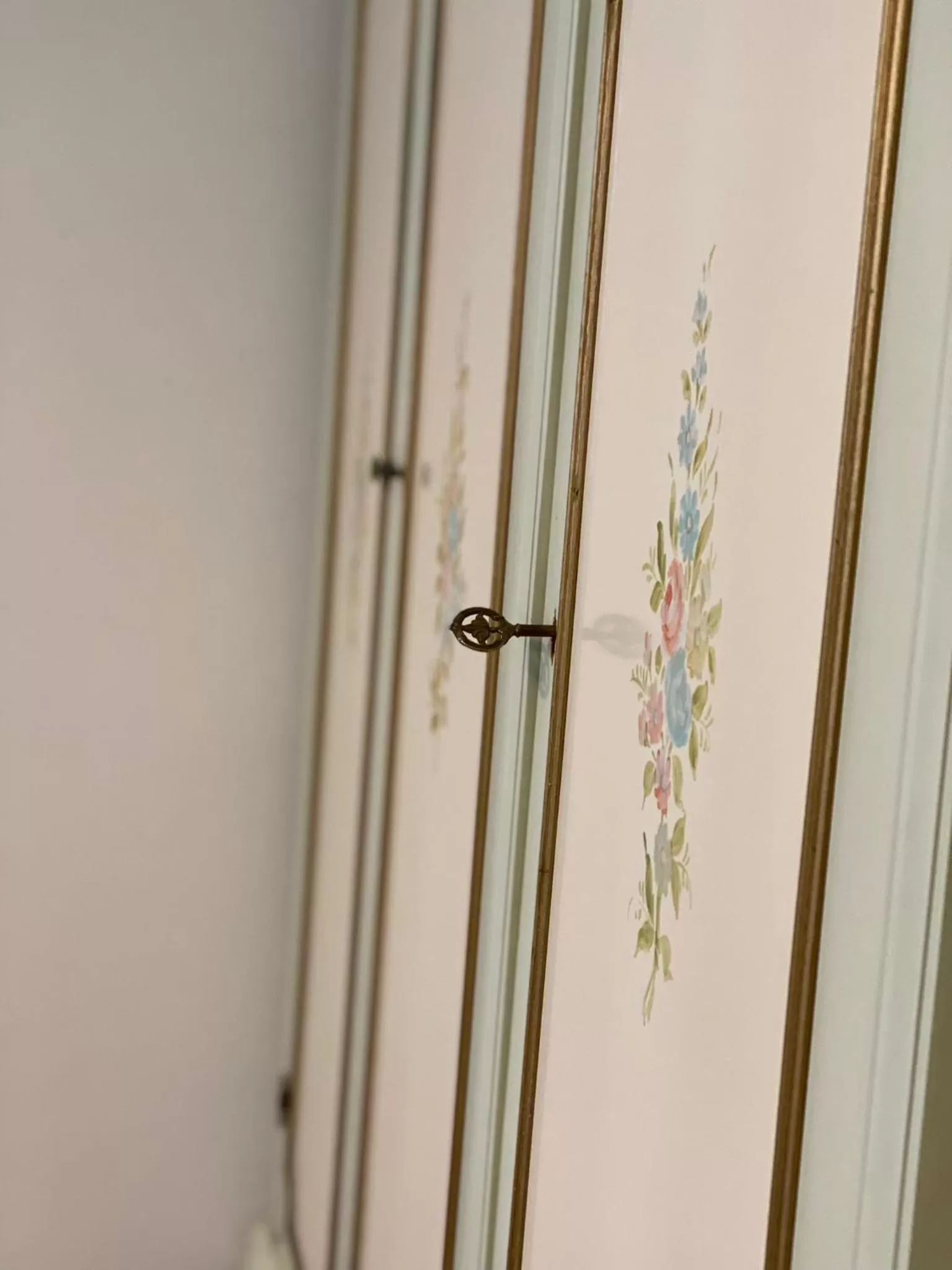 wardrobe, Bathroom in Racconti di pietra