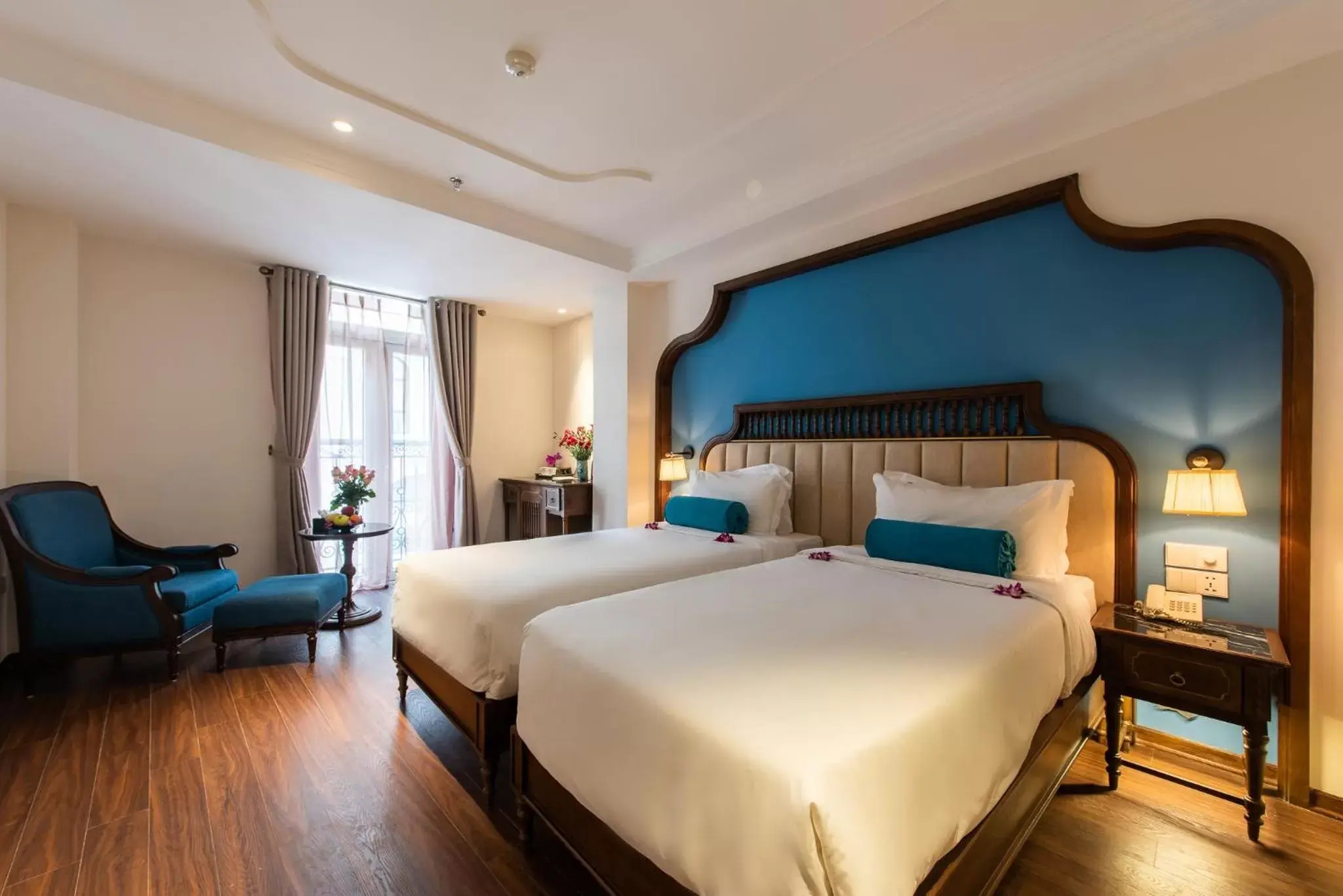 Photo of the whole room, Bed in Hanoi Tirant Hotel