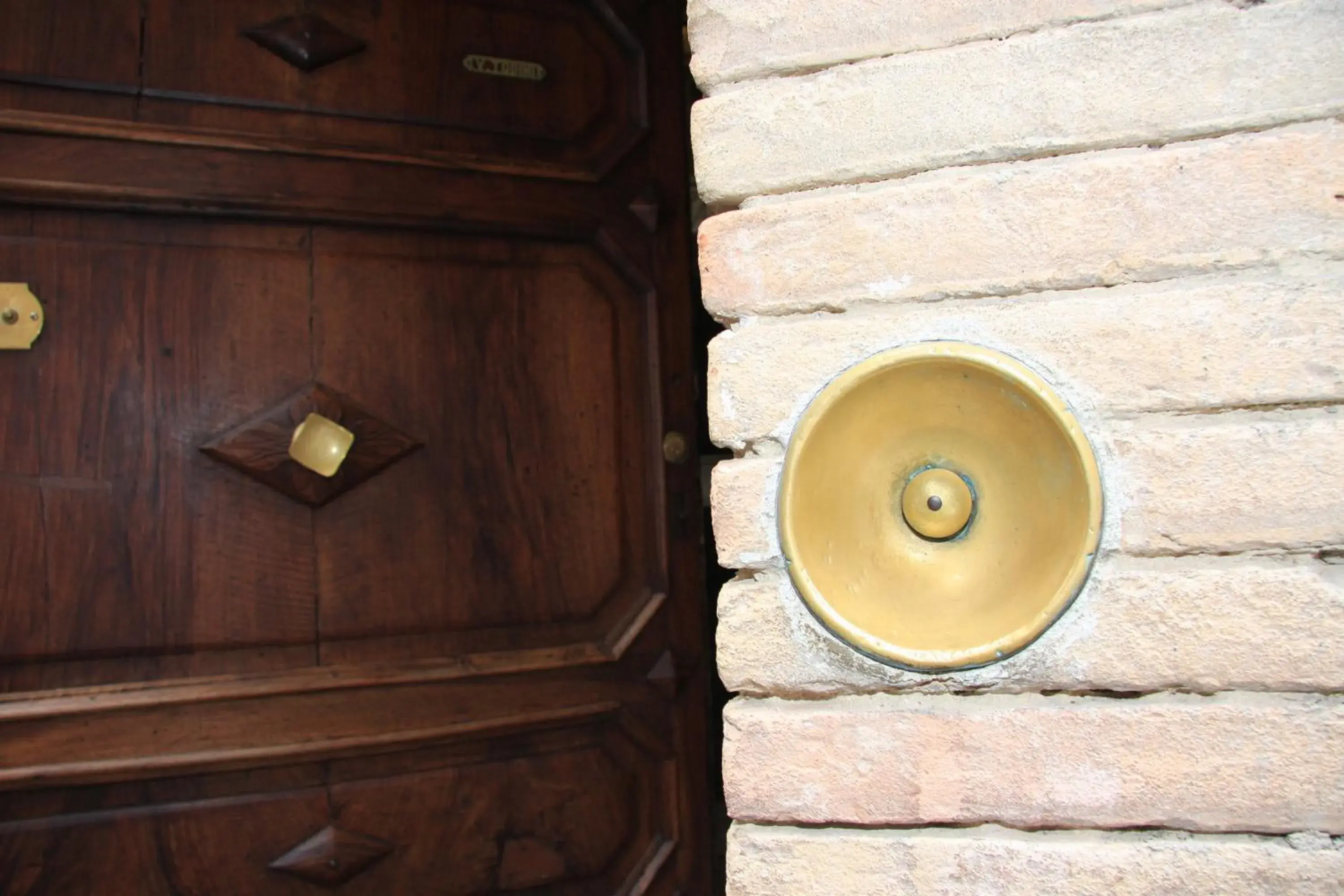 Facade/entrance in Hotel Morlacchi