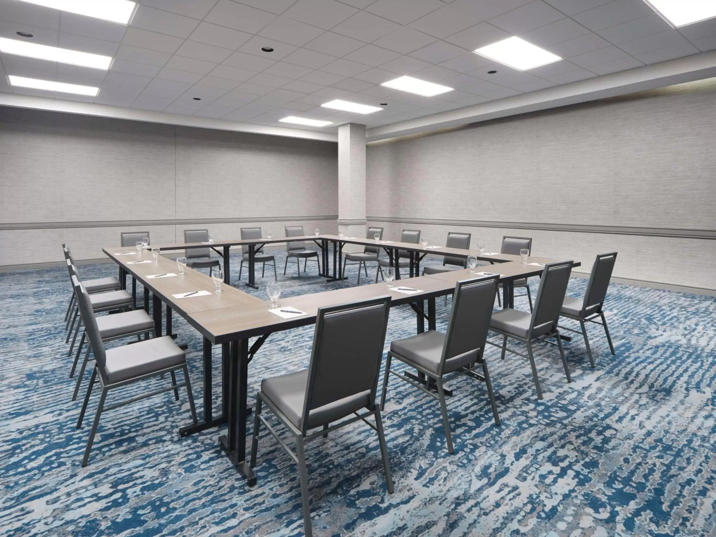 Meeting/conference room in Embassy Suites by Hilton Myrtle Beach Oceanfront Resort