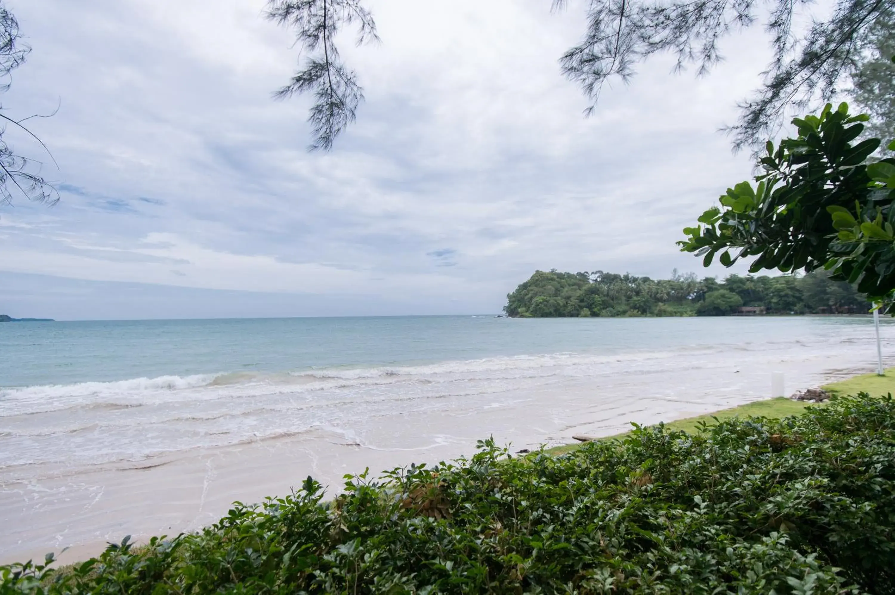 Natural landscape, Beach in Twin Bay Resort - SHA Extra Plus