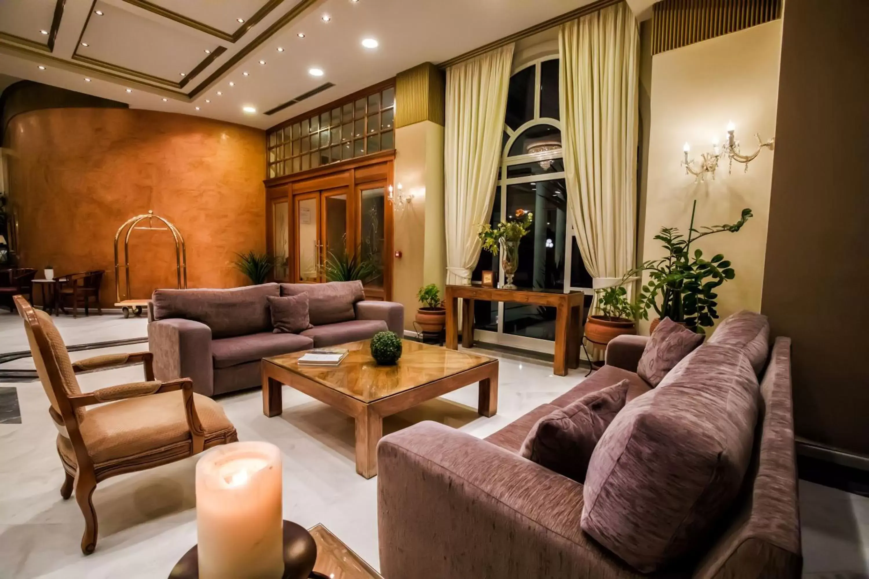 Lobby/Reception in Kouros Hotel