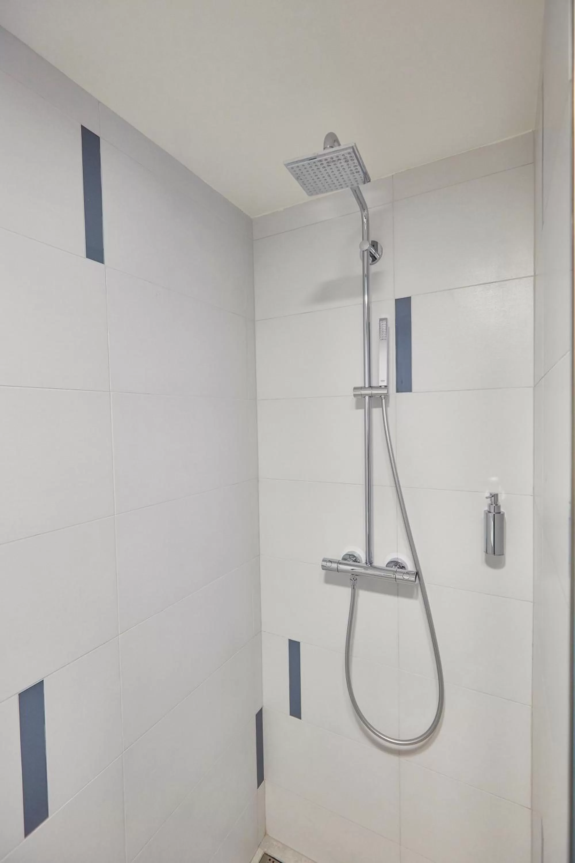 Shower in Hotel Ryzlink