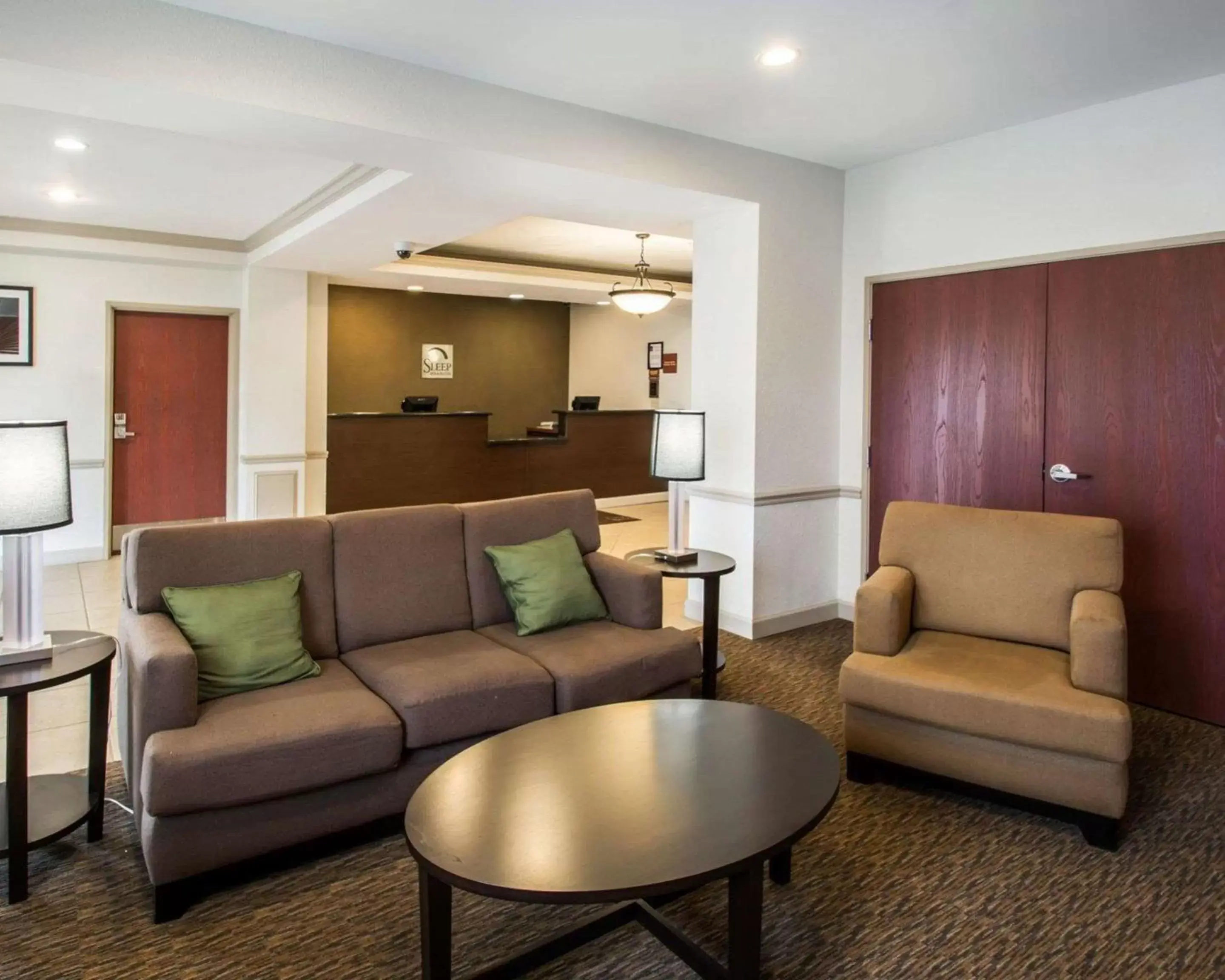 Lobby or reception, Seating Area in Sleep Inn & Suites Palatka North