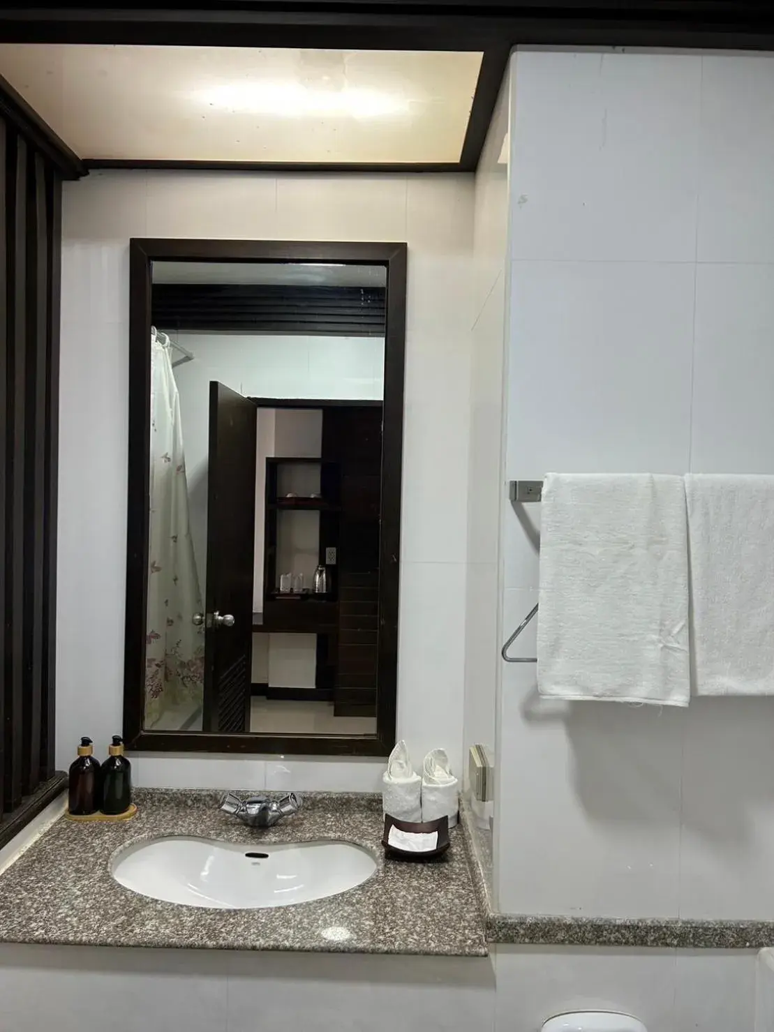 Bathroom in Grand Phranakhon Hotel