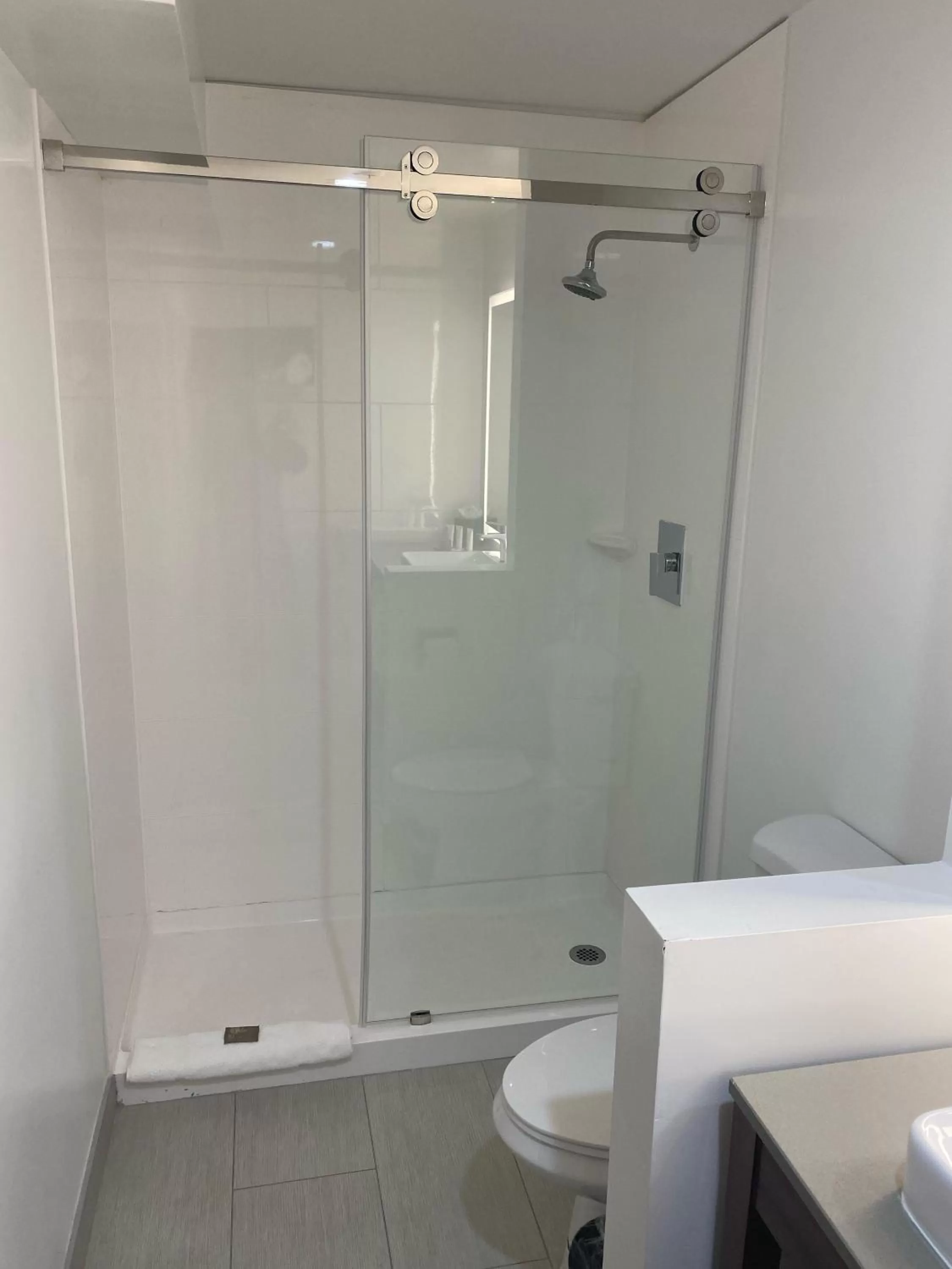 Shower in Country Inn & Suites by Radisson, Vallejo Napa Valley, CA