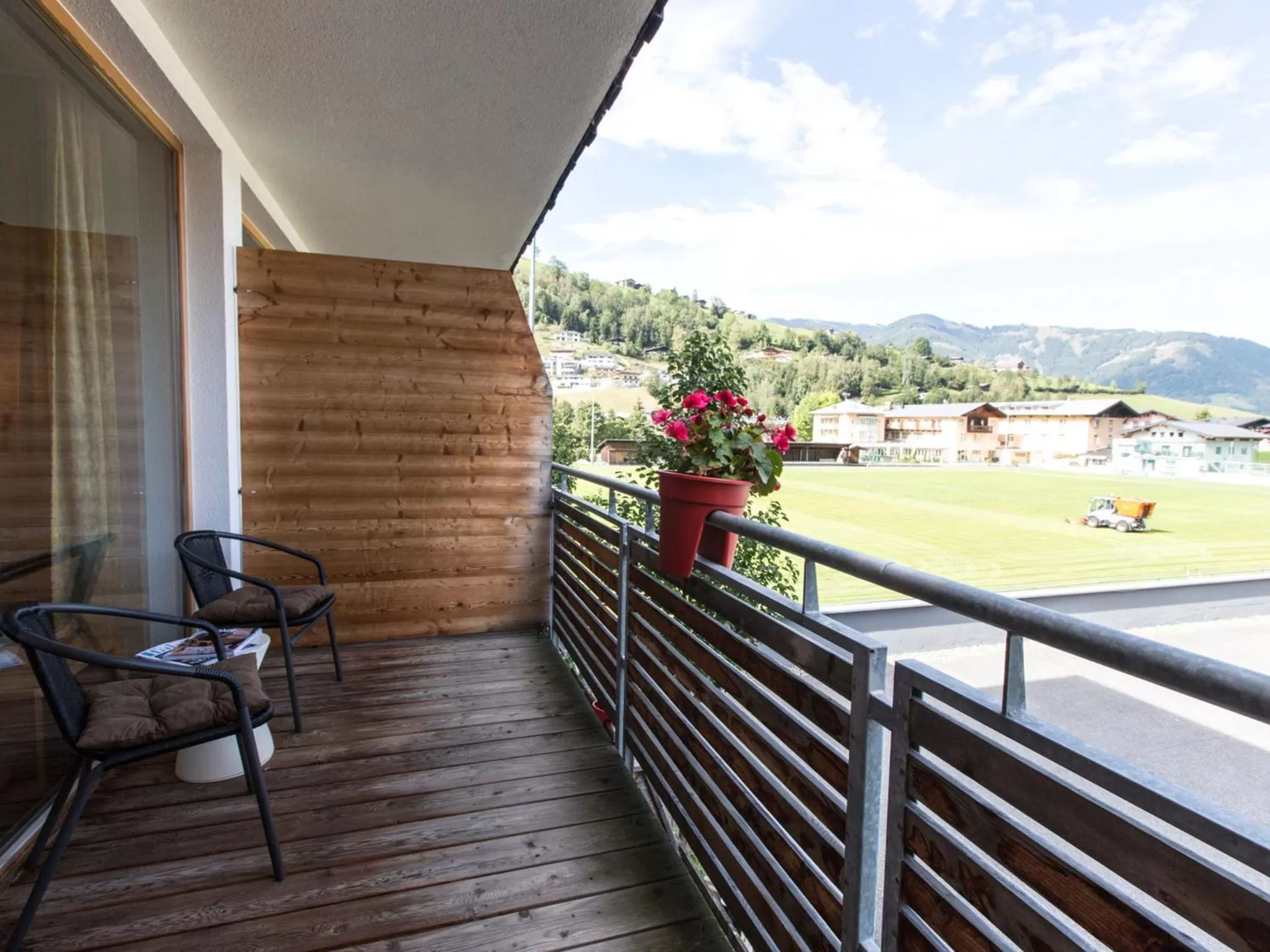 Balcony/Terrace in ACTIVE by Leitner's