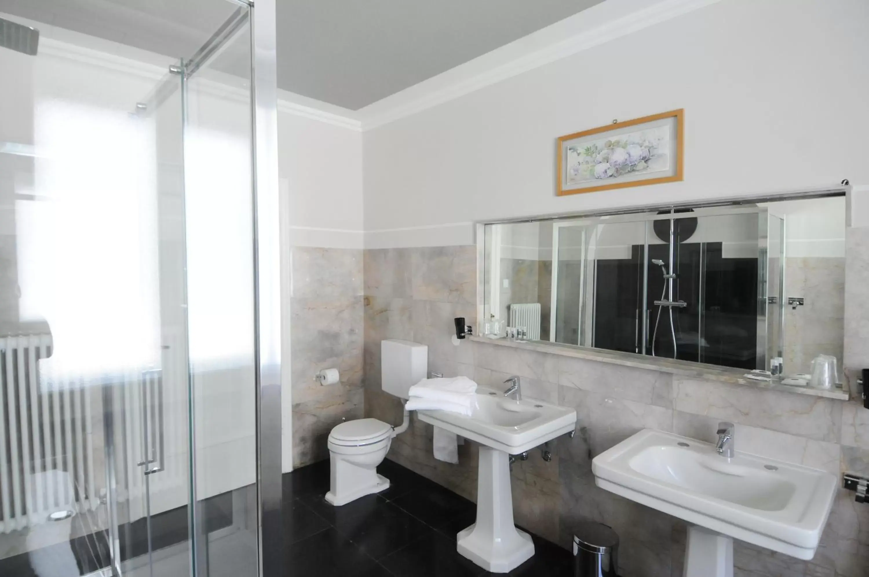 Day, Bathroom in B&B Cangrande di Danese-Viviani