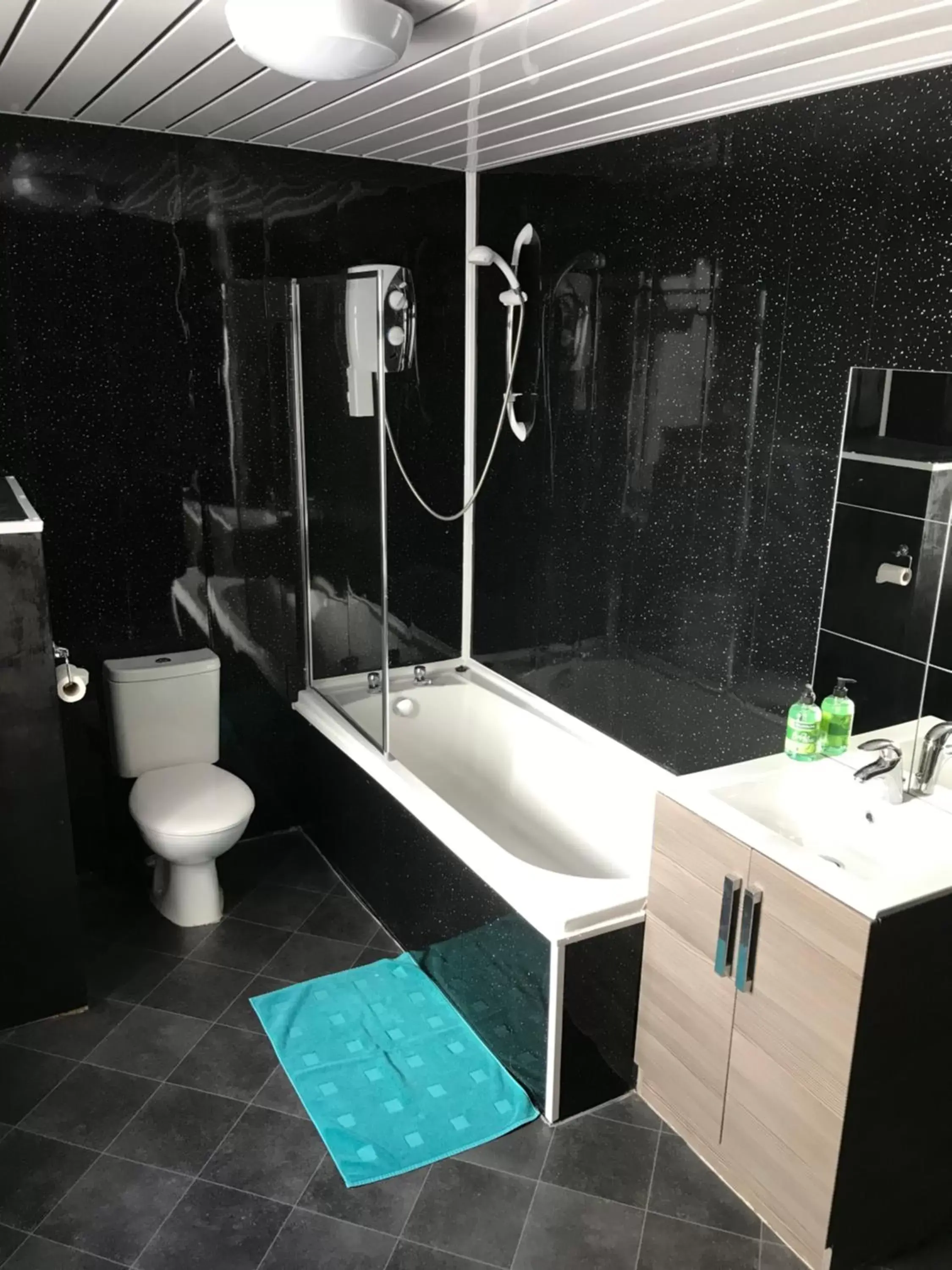Bathroom in Yado Hotel
