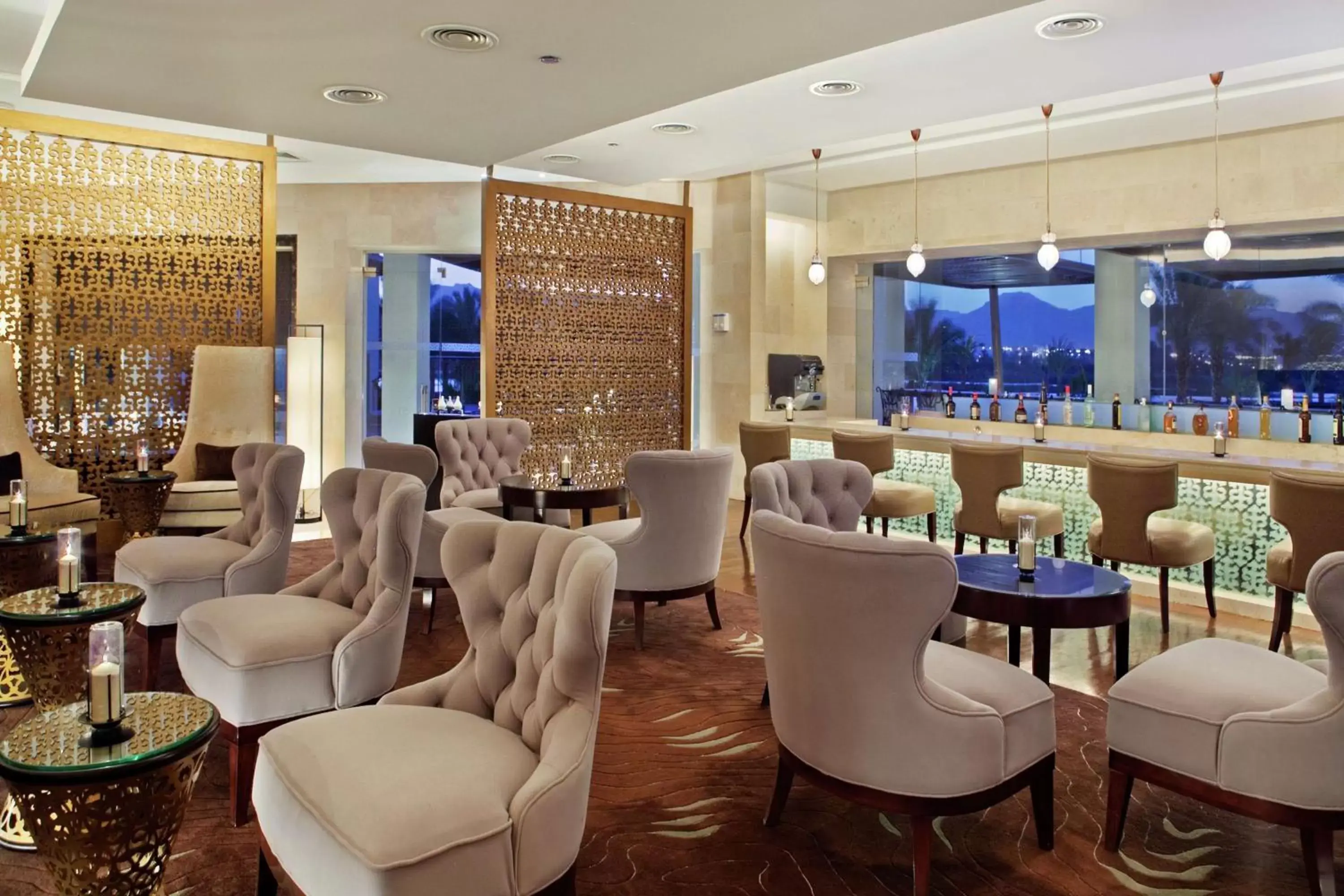 Lounge or bar, Lounge/Bar in Hilton Luxor Resort & Spa