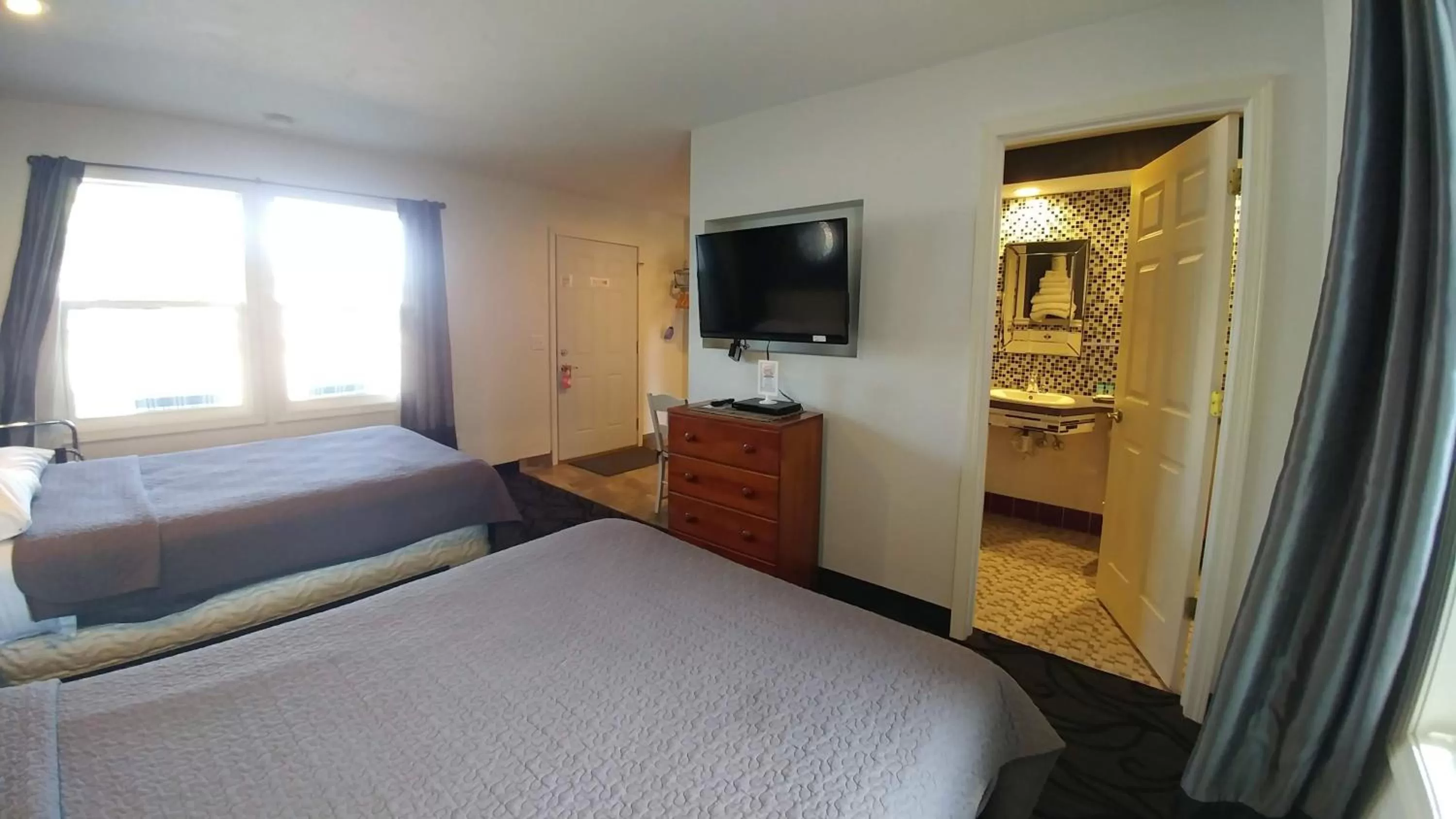 Bedroom, Bed in Motel 57