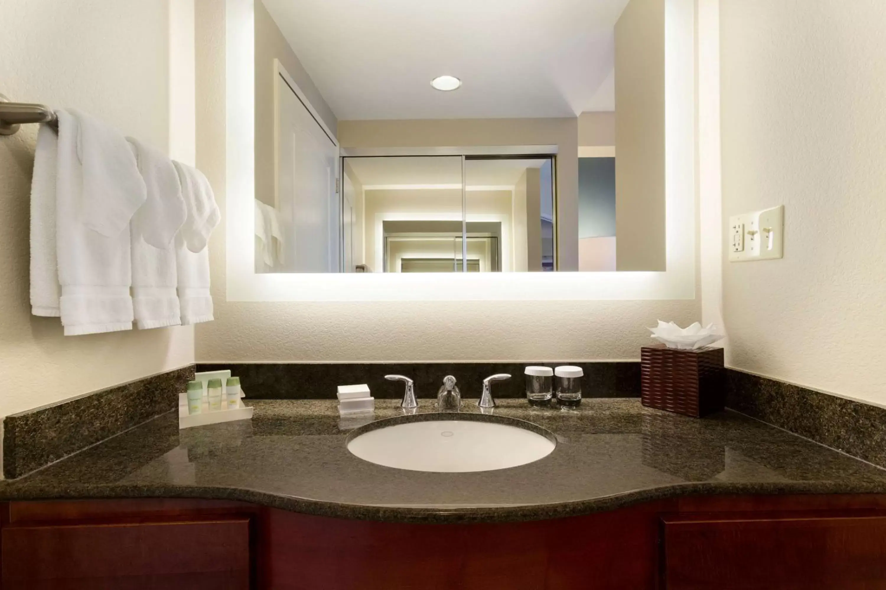 Bedroom, Bathroom in Homewood Suites by Hilton San Diego Airport-Liberty Station