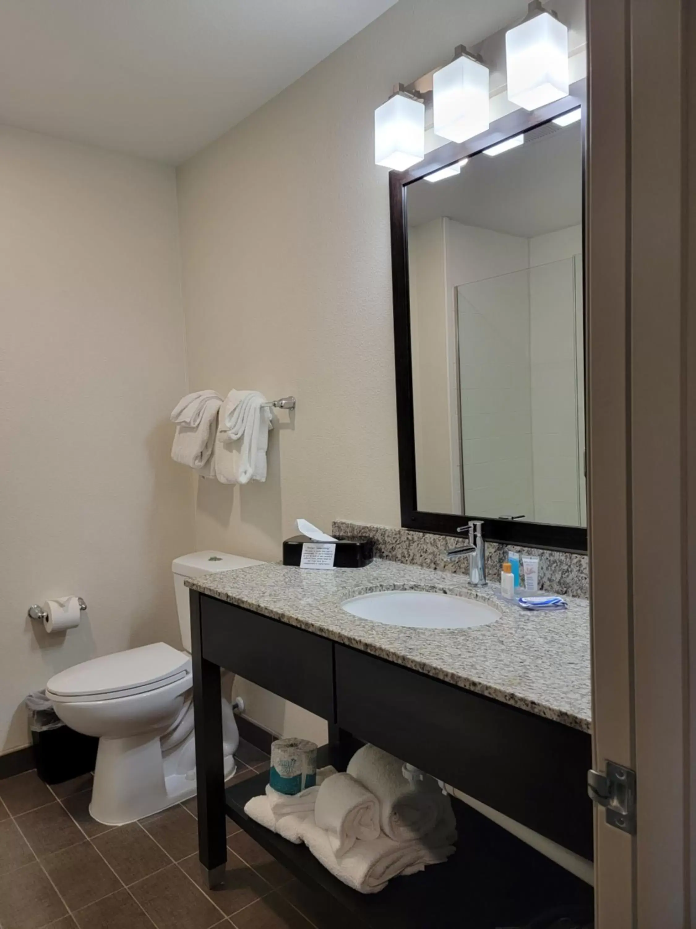 Bathroom in Magnolia Pointe; BW Signature Collection