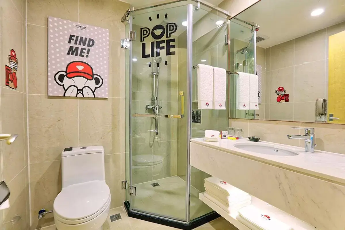 Bathroom in Beijing XinQiao Hotel