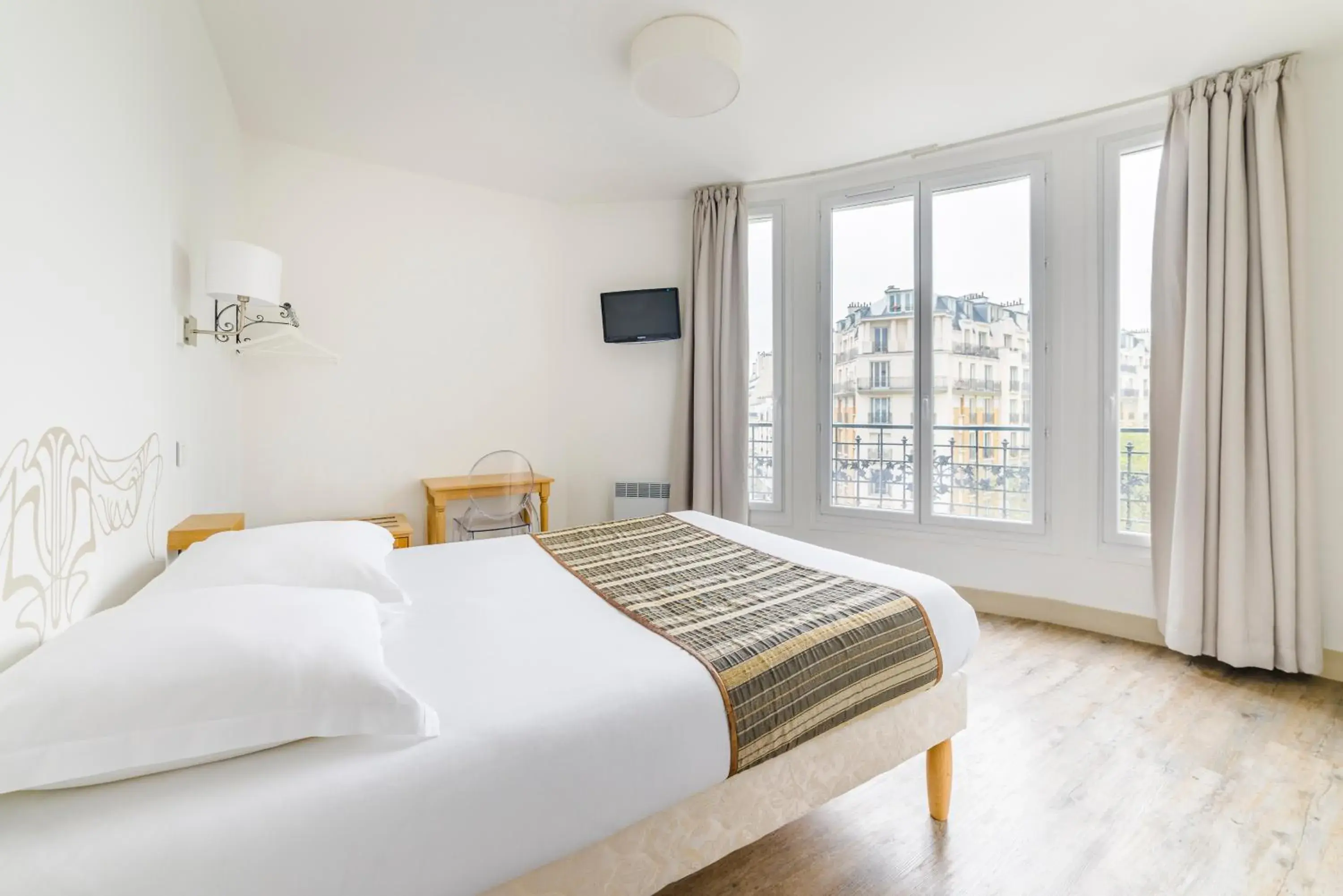 Bedroom, Room Photo in Hotel Korner Eiffel