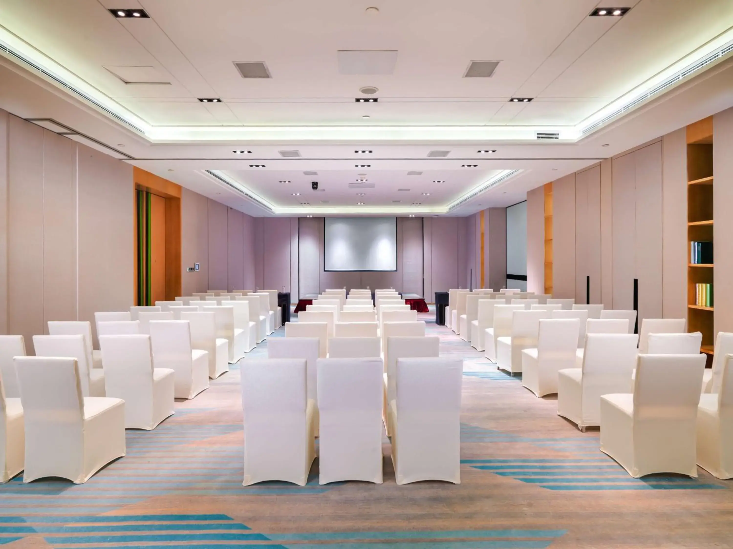 Meeting/conference room in Hilton Garden Inn Foshan