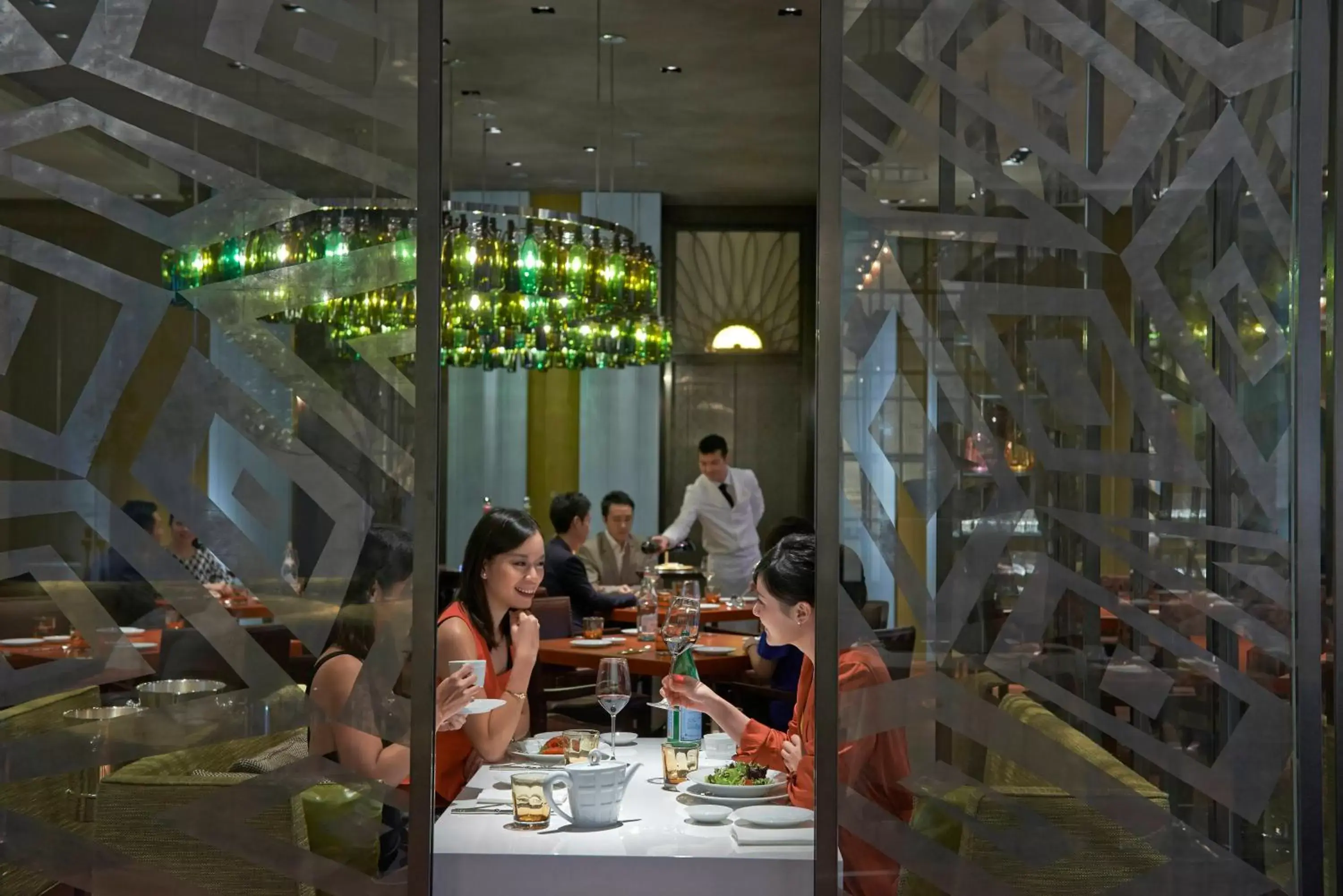 Restaurant/Places to Eat in Mandarin Oriental Taipei