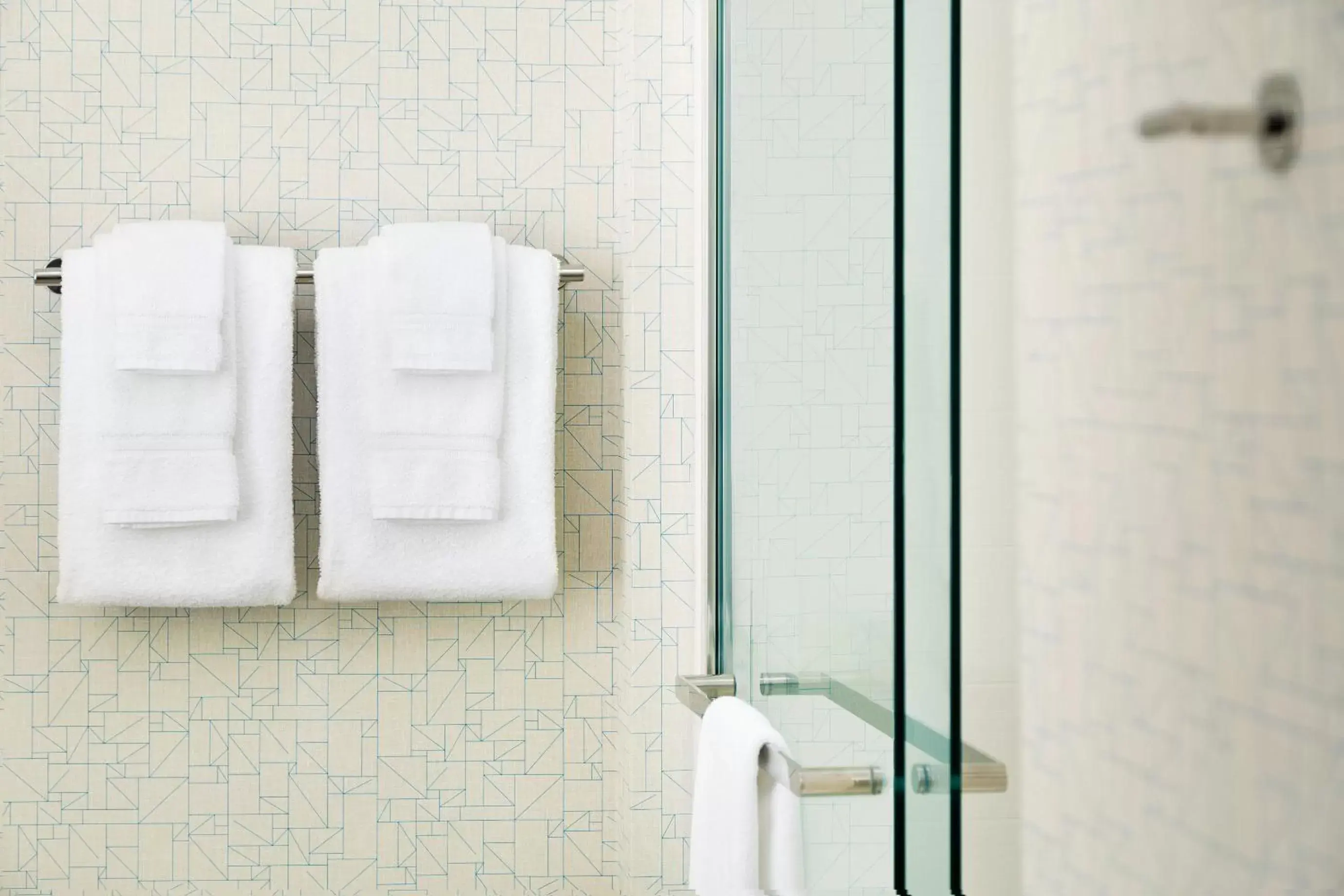 Shower, Bathroom in Holiday Inn Express & Suites - Milwaukee West Allis, an IHG Hotel