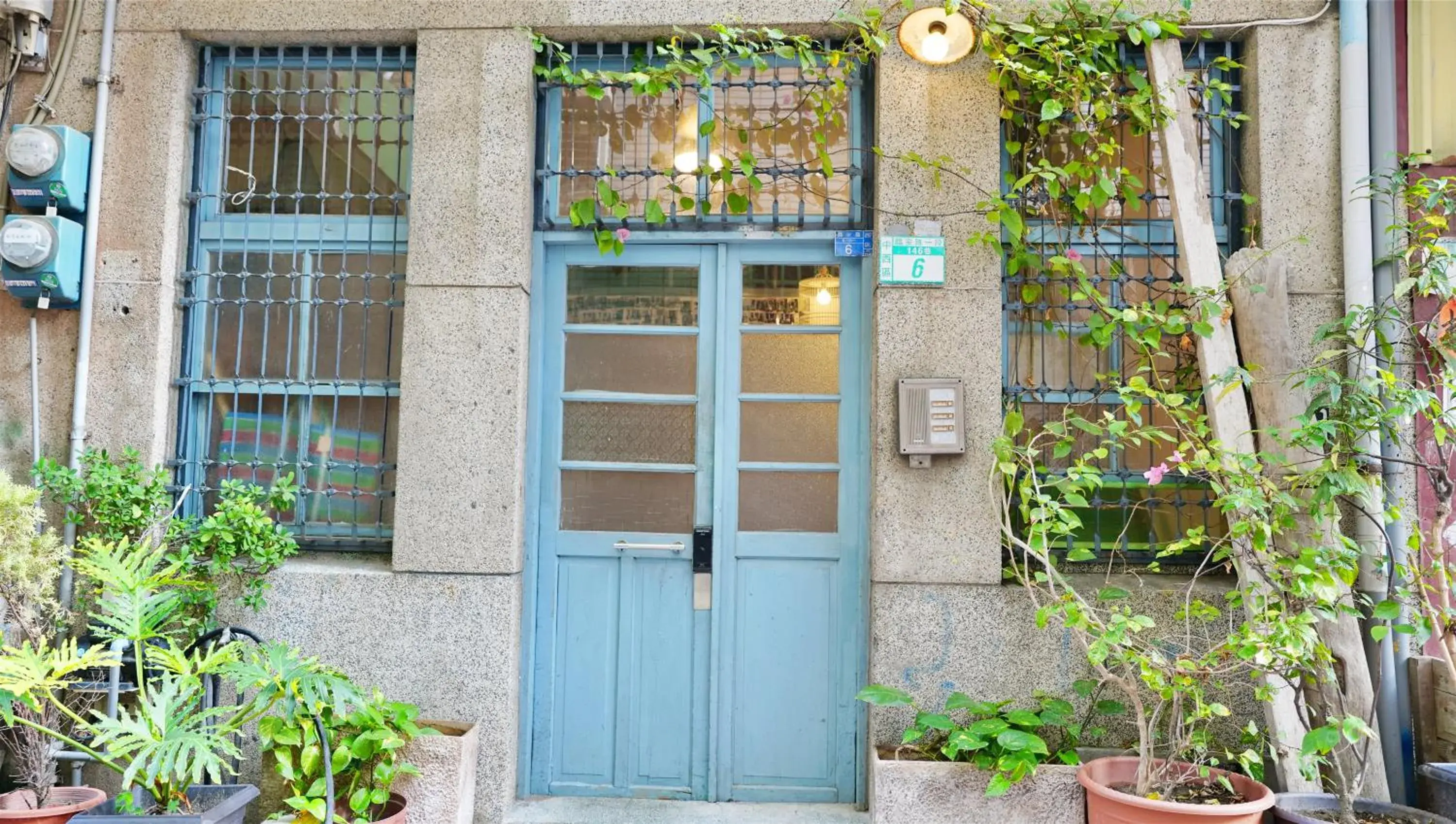 Facade/entrance in Chung Fu Inn