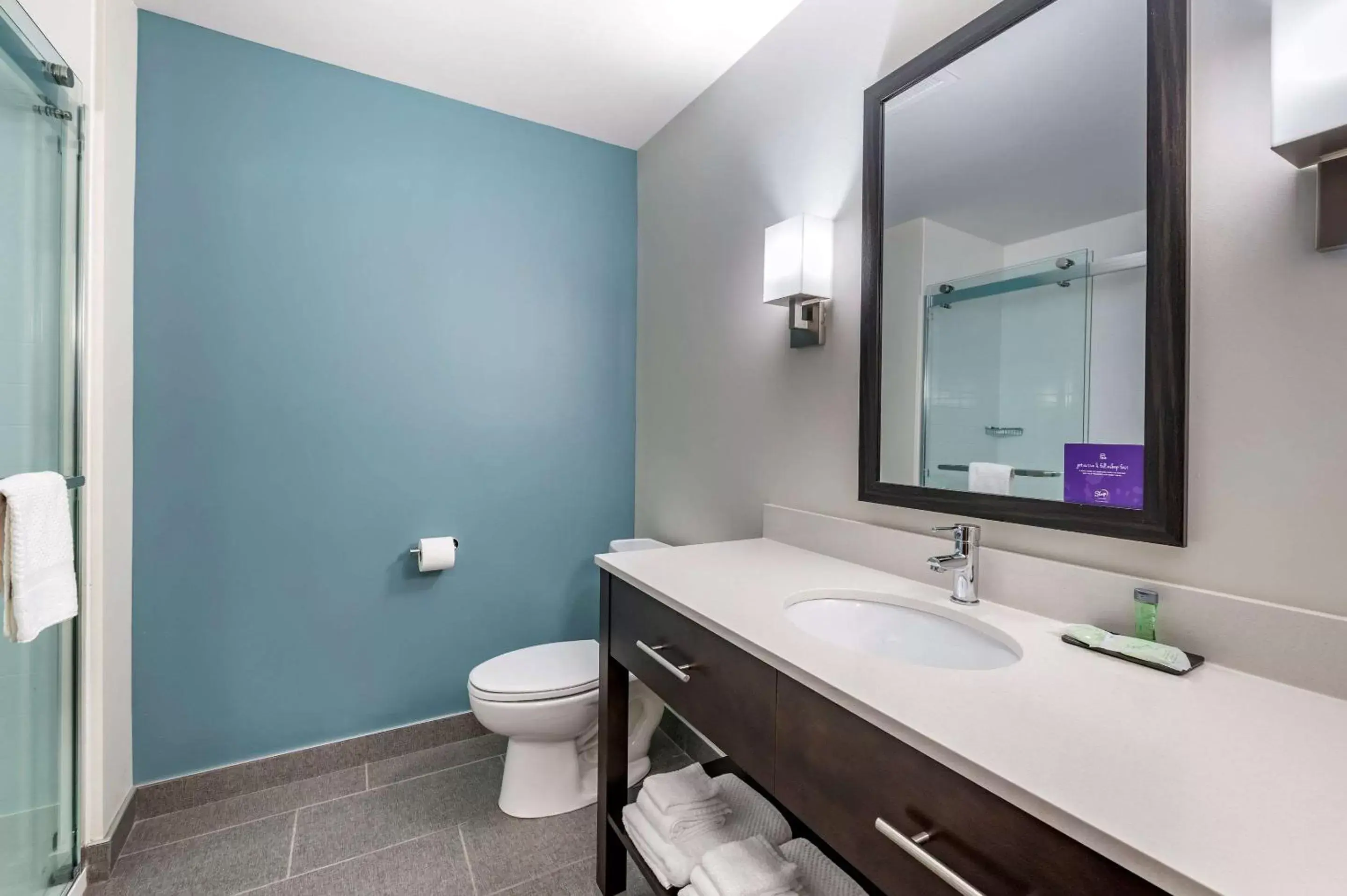 Bedroom in Sleep Inn Bedroom in Sleep Inn