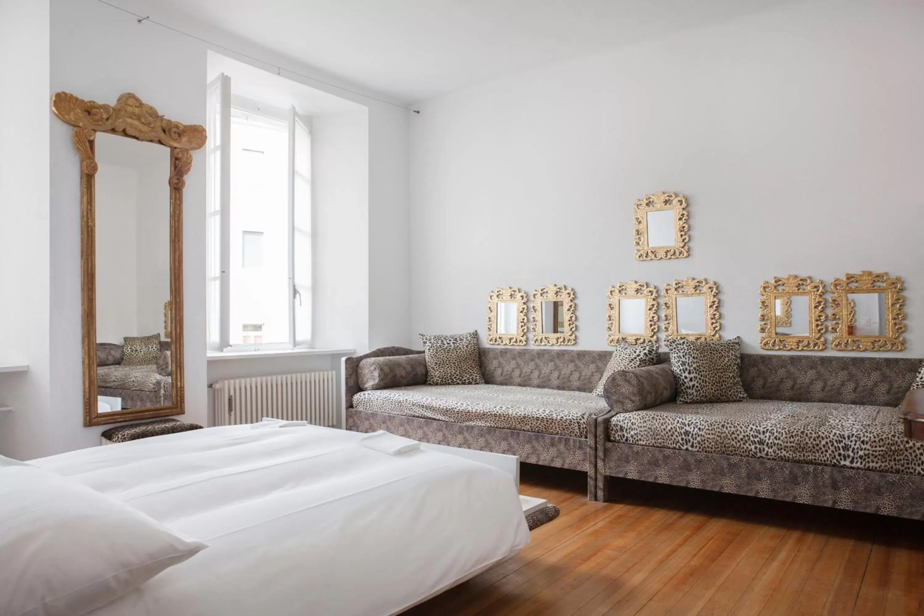 Bedroom, Seating Area in Caffè dell'Arte Boutique Rooms