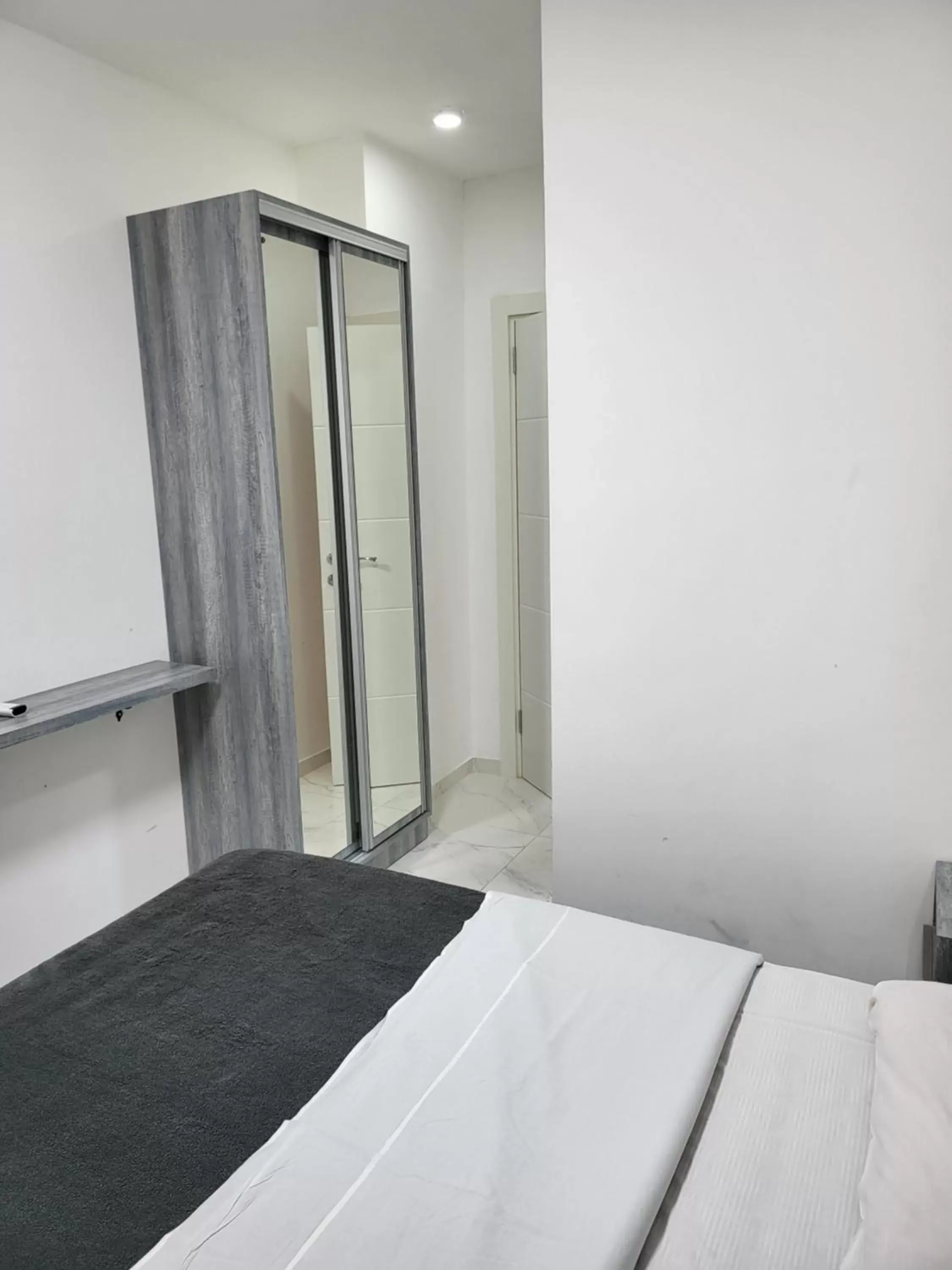 Double Room - single occupancy in J-MOTEL Double Room - single occupancy in J-MOTEL
