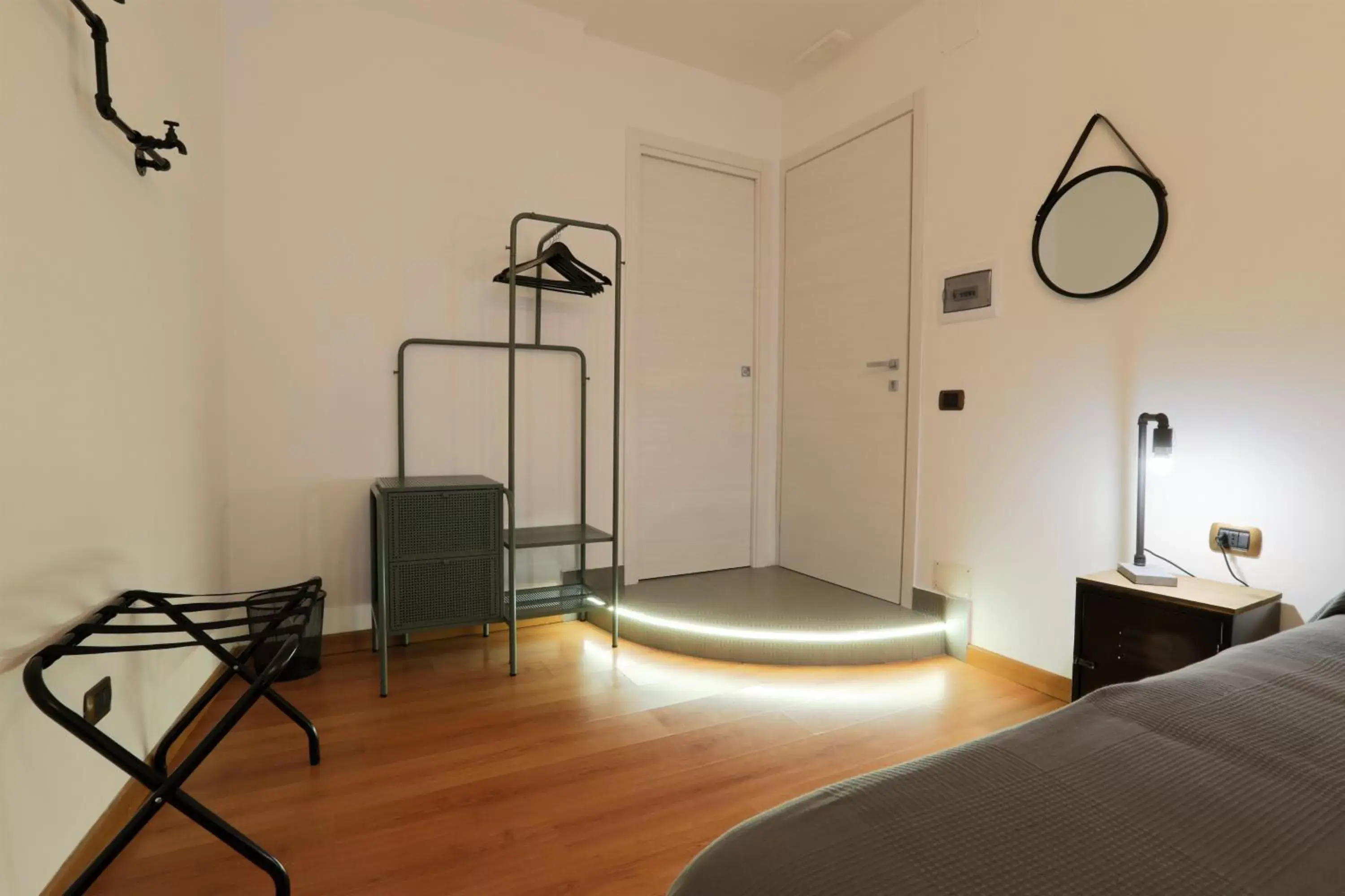 Photo of the whole room, TV/Entertainment Center in Napoli Vesuvio Apartments by Dimorra