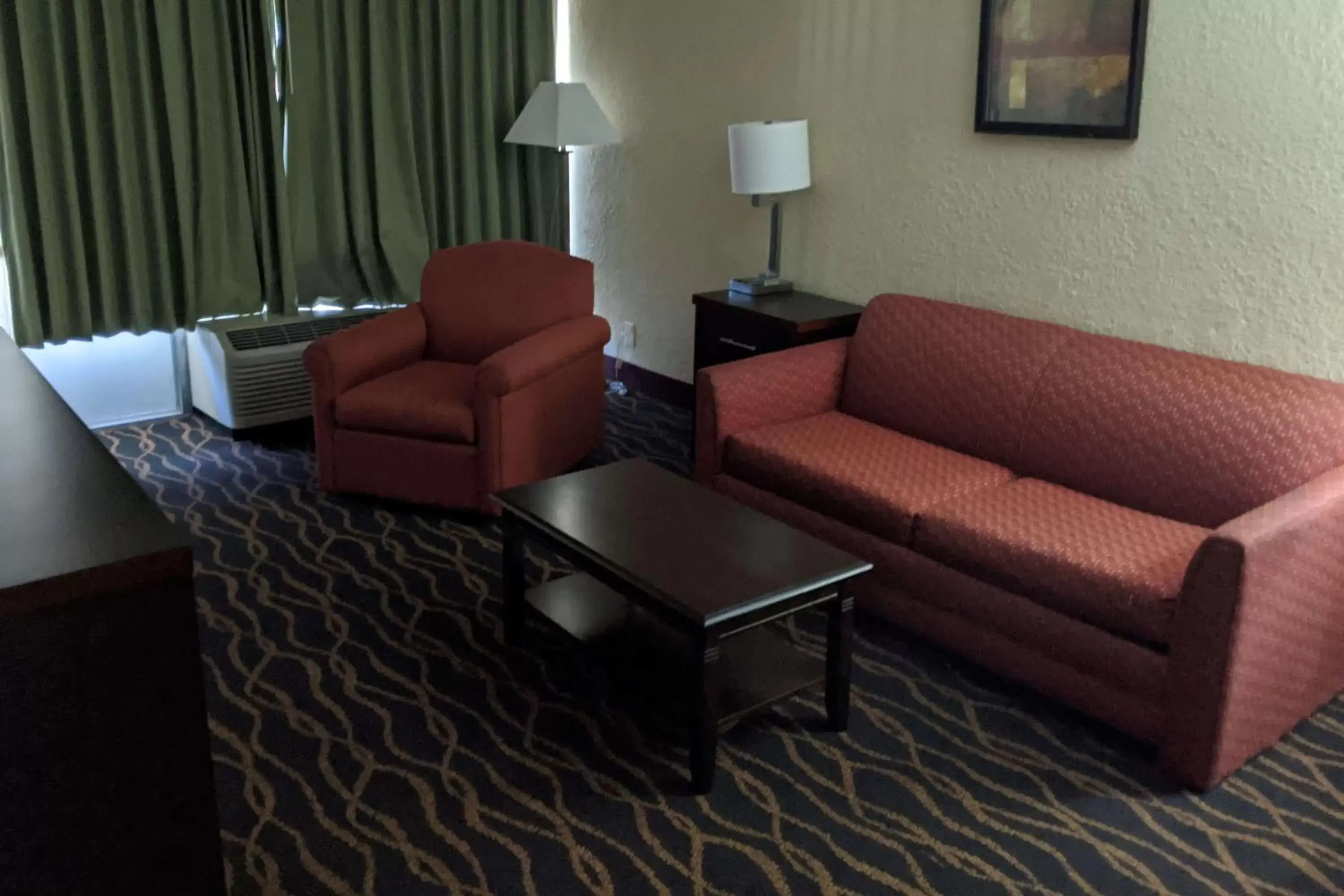 Photo of the whole room, Seating Area in Days Inn by Wyndham Stuart