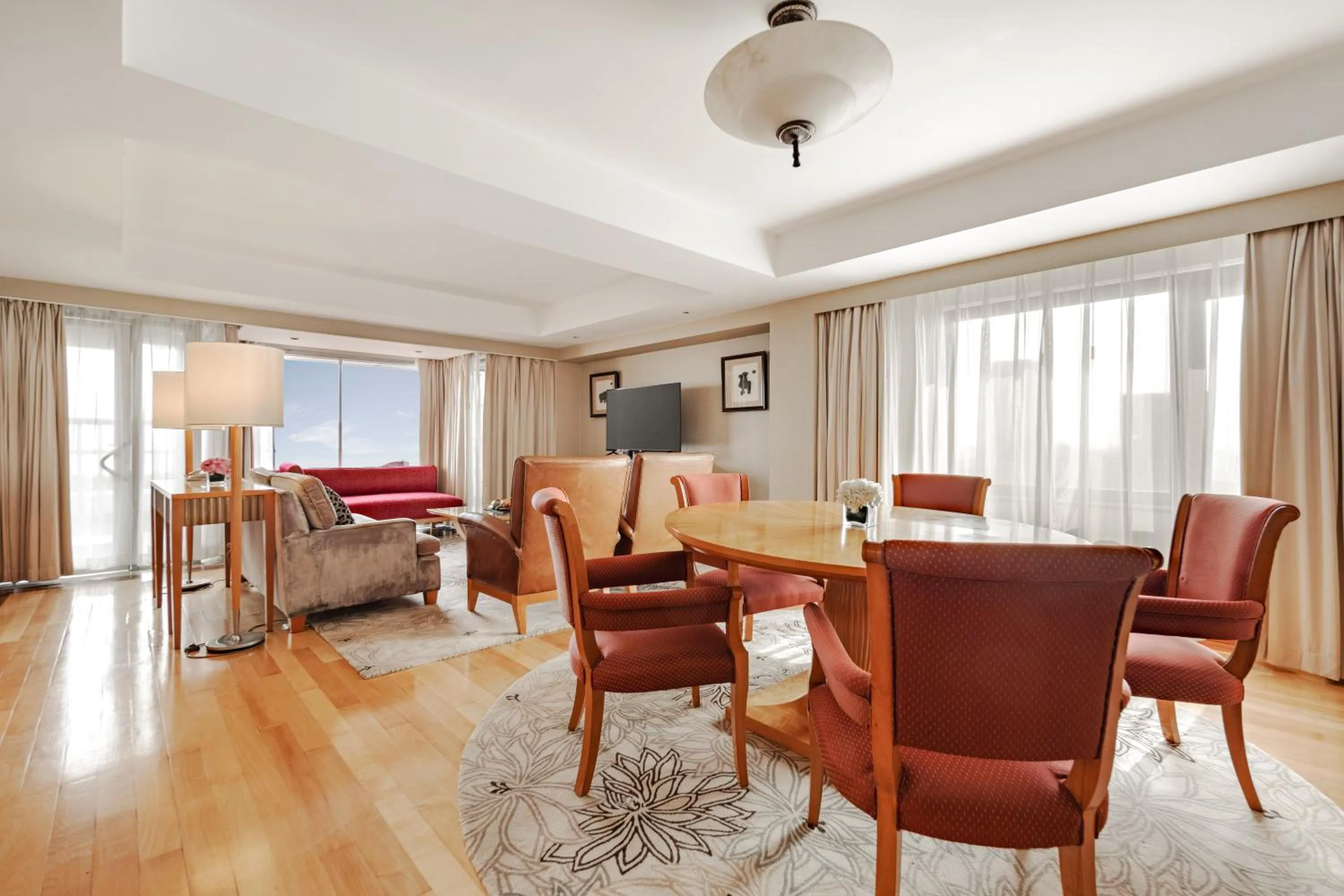 Living room in Radisson Collection Hotel, Yangtze Shanghai