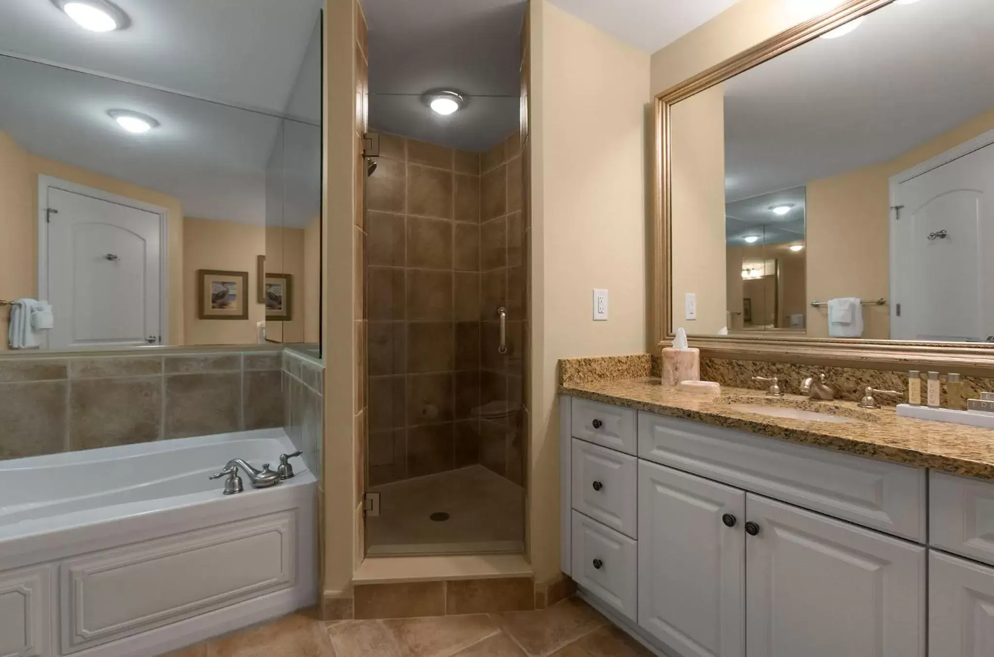 Bathroom in North Beach Resort & Villas