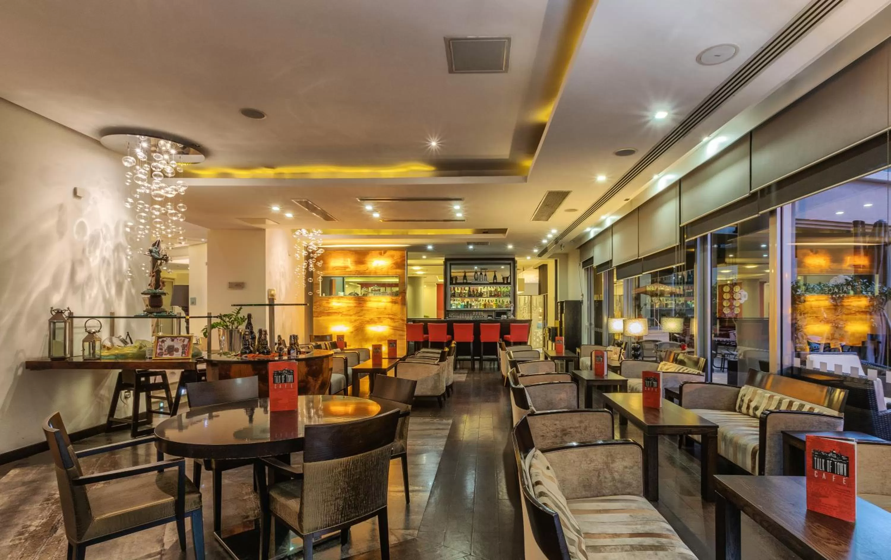 Restaurant/places to eat in AX The Palace