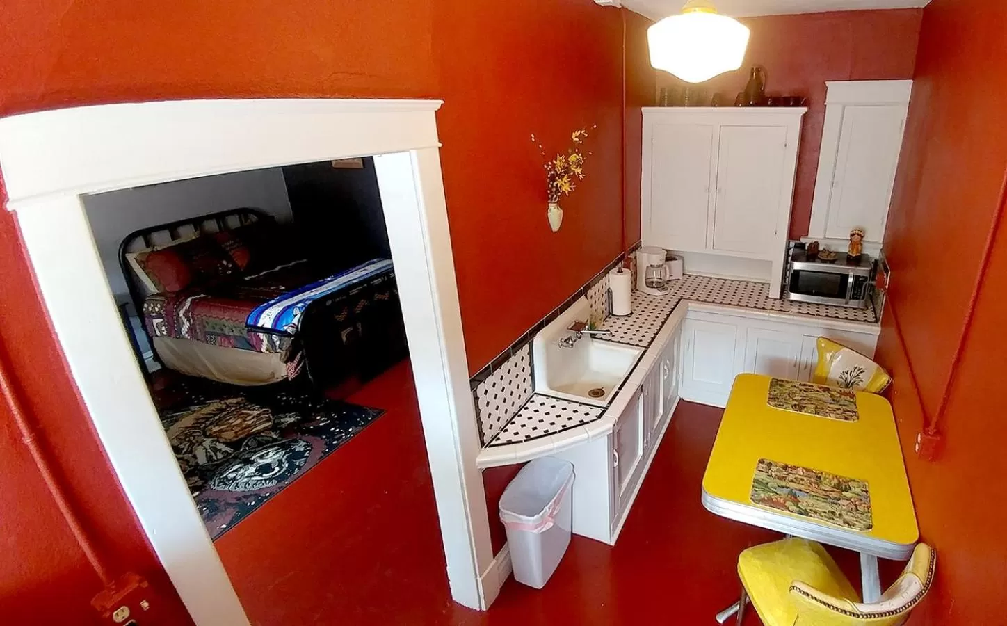 Kitchen or kitchenette in Hotel Whiting