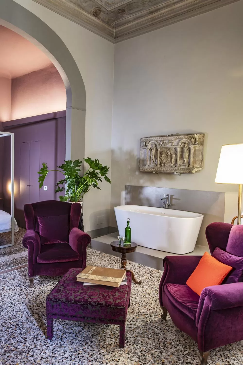 Photo of the whole room in Casa Botticelli