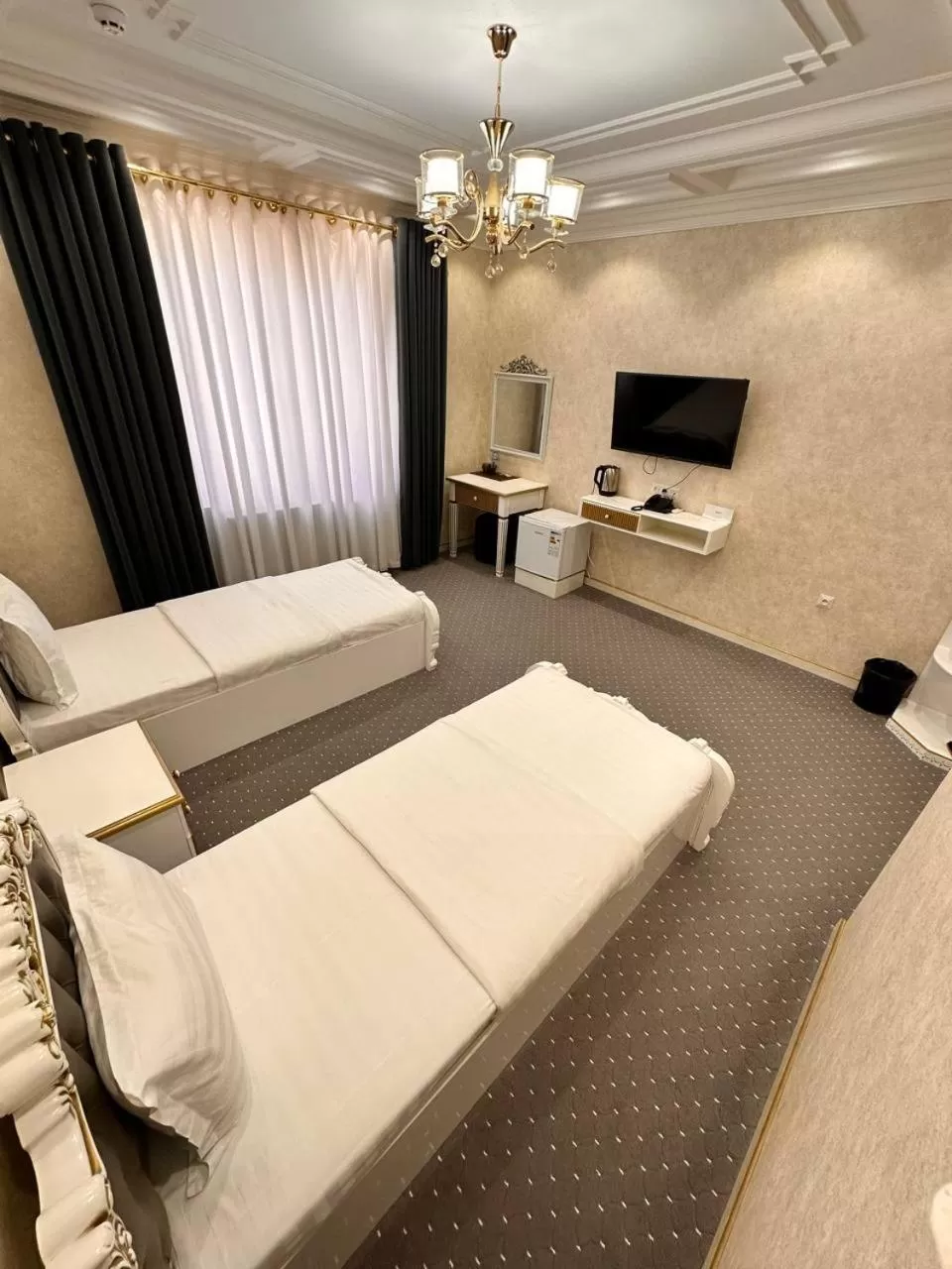 Photo of the whole room, Bed in Suleyman hotel