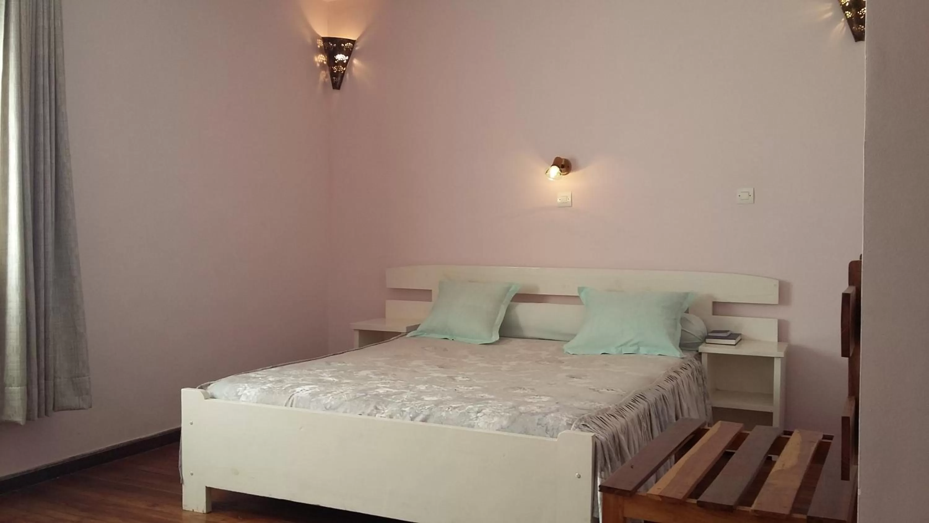 Bedroom, Bed in Antsirabe Hotel