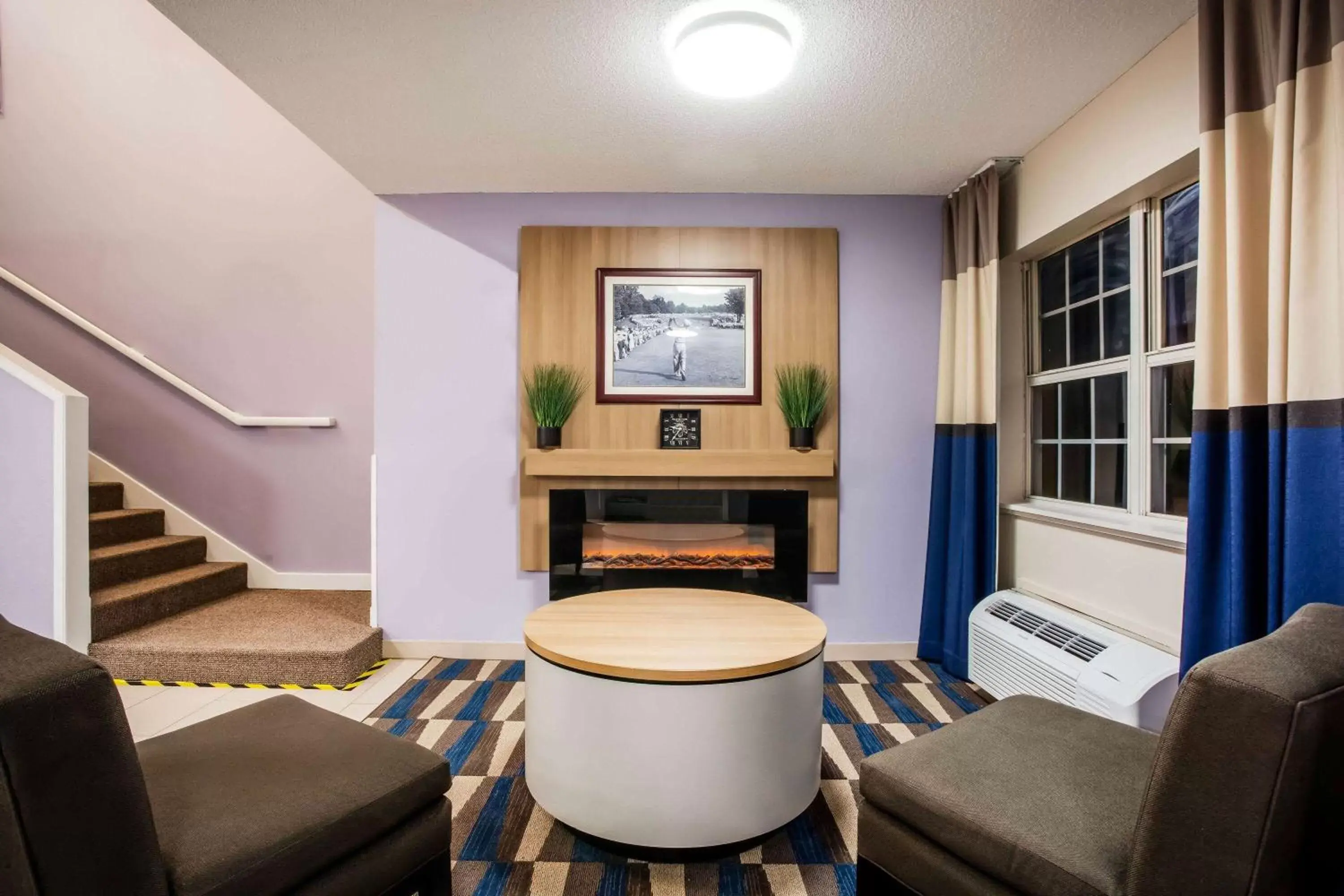 Lobby or reception in Microtel Inn & Suites by Wyndham Southern Pines Pinehurst
