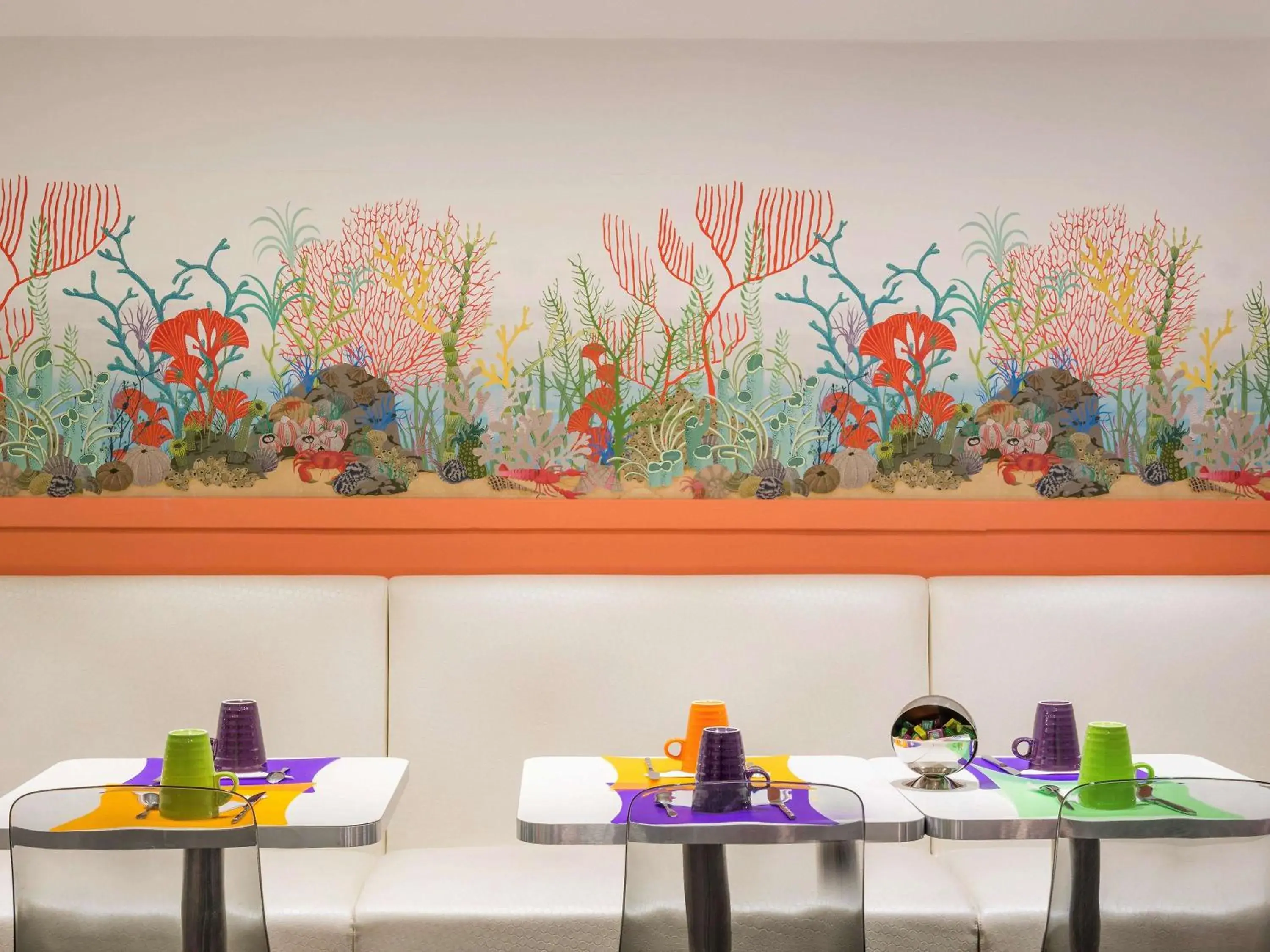 Restaurant/places to eat in ibis Styles Paris Boulogne Marcel Sembat