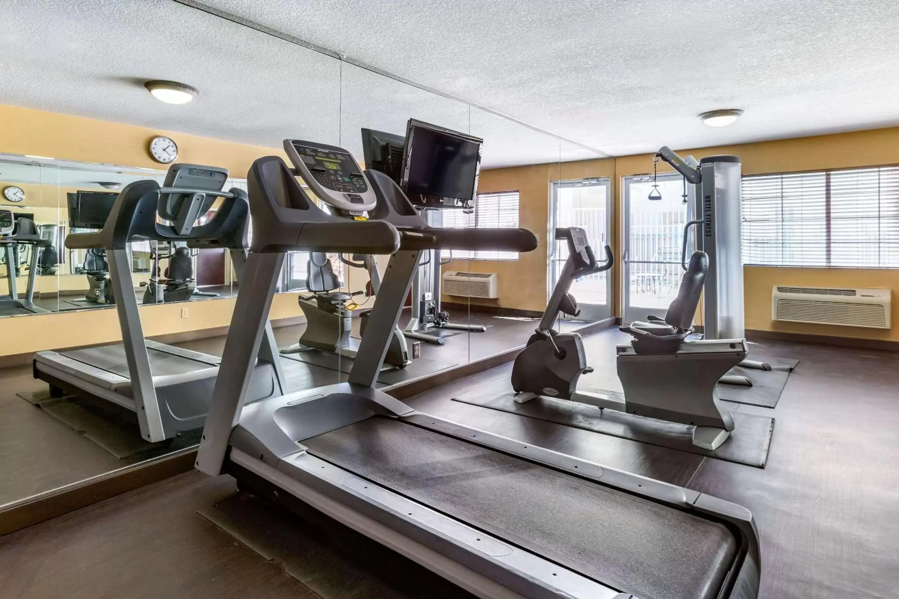 Fitness centre/facilities, Fitness Center/Facilities in Comfort Suites Phoenix Airport