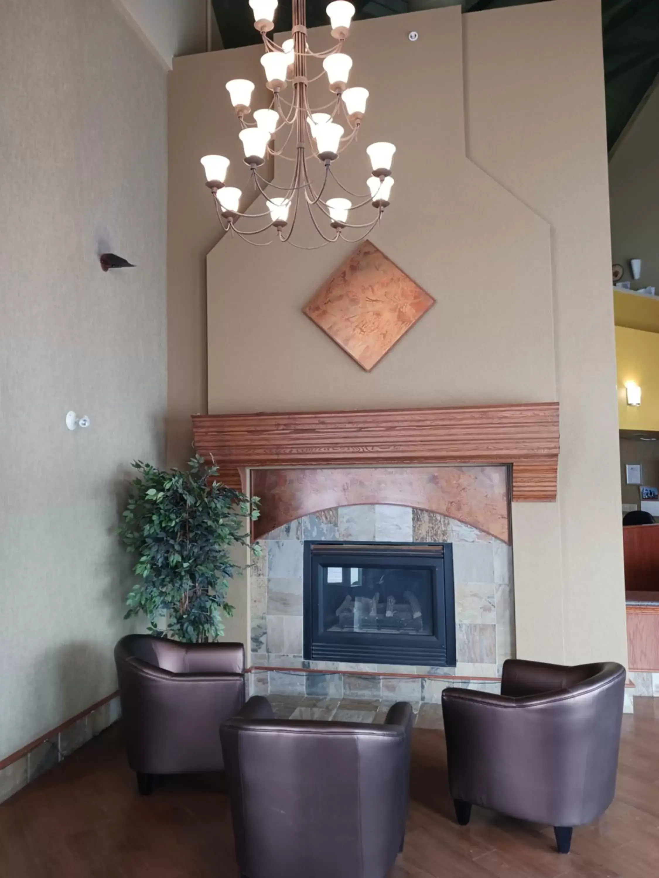 Lobby or reception, Lobby/Reception in Lakeview Inns & Suites - Hinton