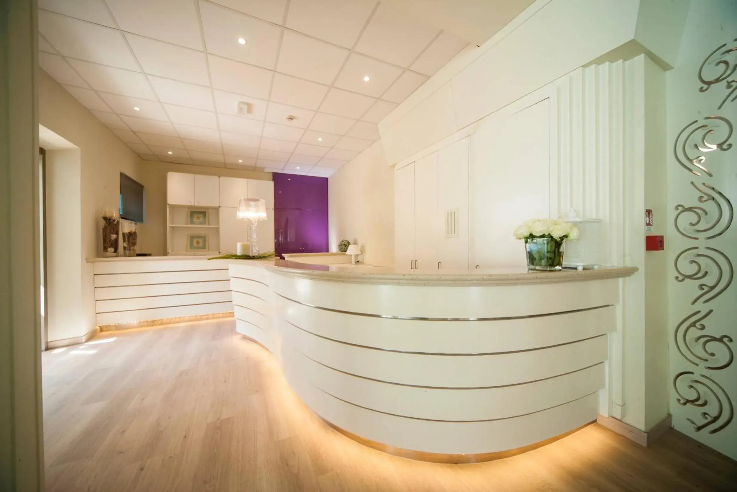 Lobby or reception in Hotel Mon Cheri Lobby or reception in Hotel Mon Cheri