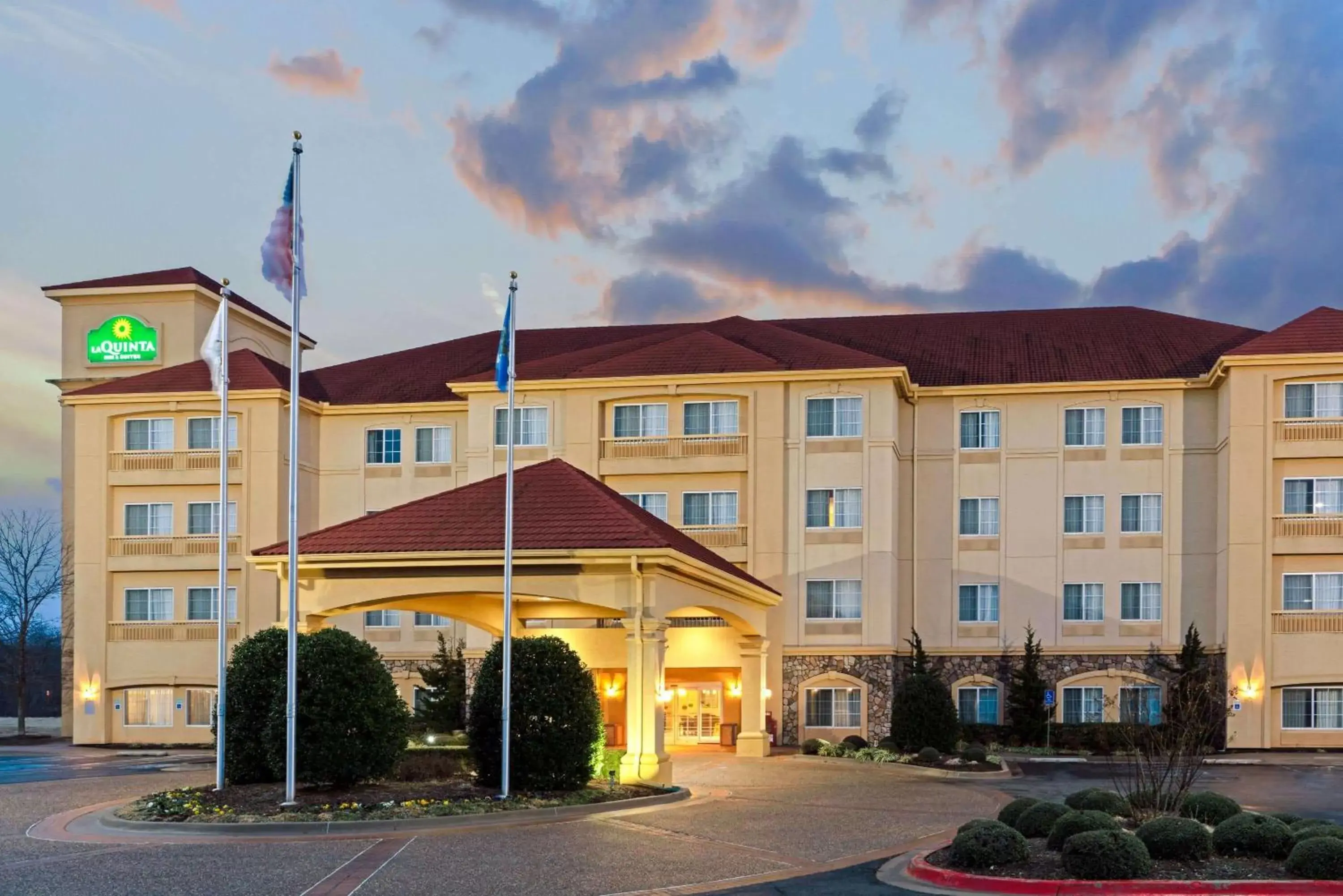 Property building in La Quinta by Wyndham Stillwater -University Area Property building in La Quinta by Wyndham Stillwater -University Area