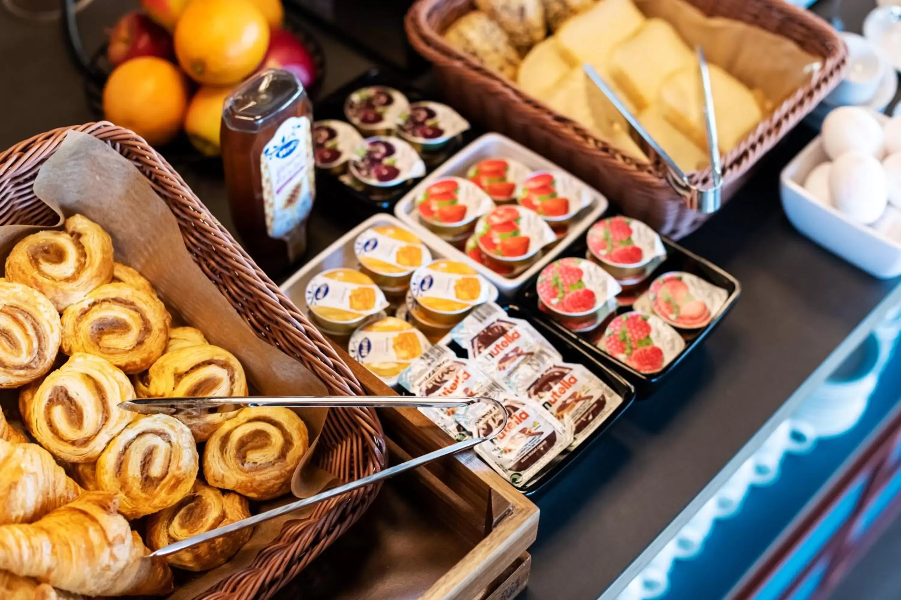 Breakfast, Food in B&B HOTEL Nyon