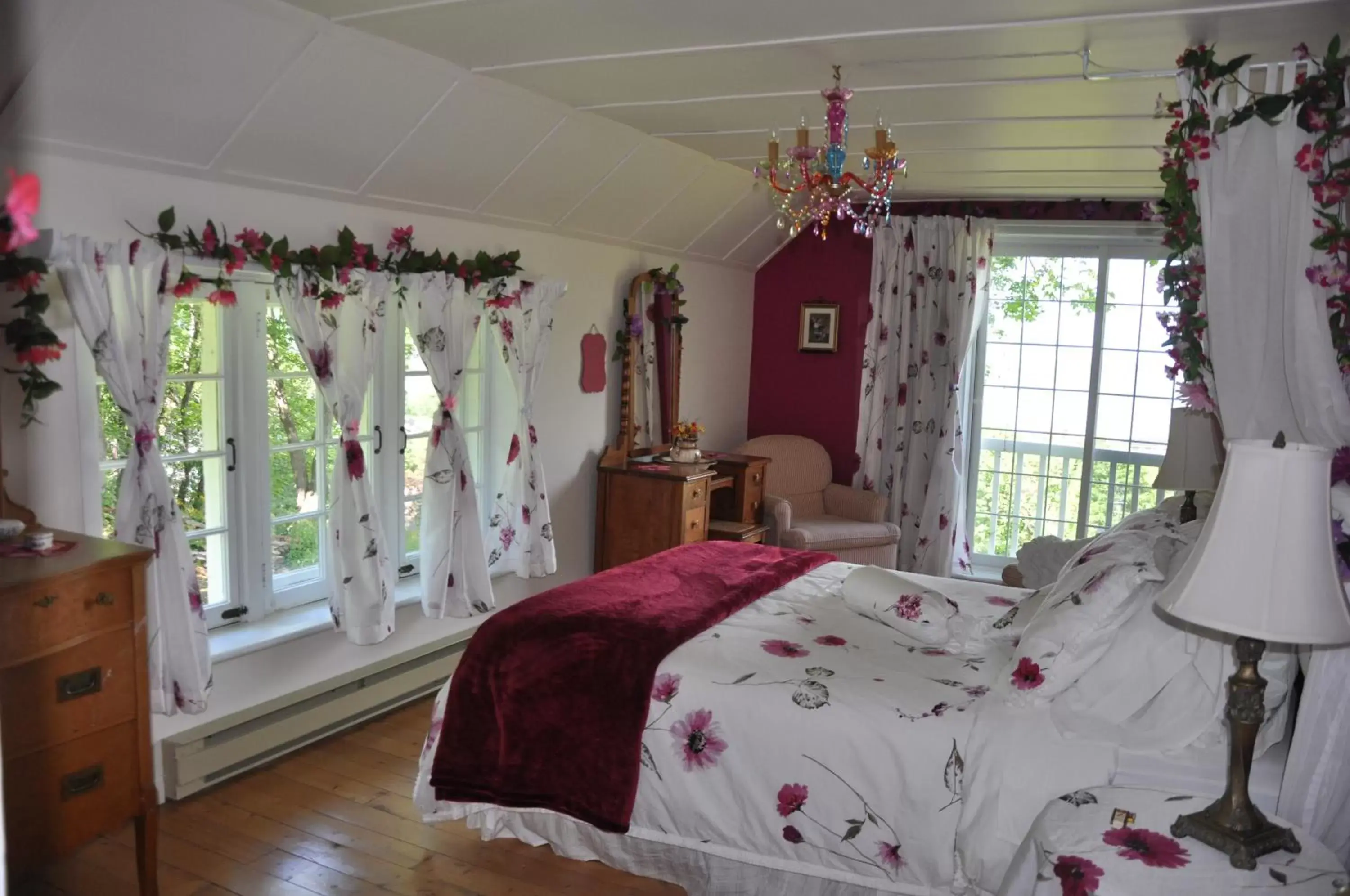 Bedroom in Auberge sur la Côte