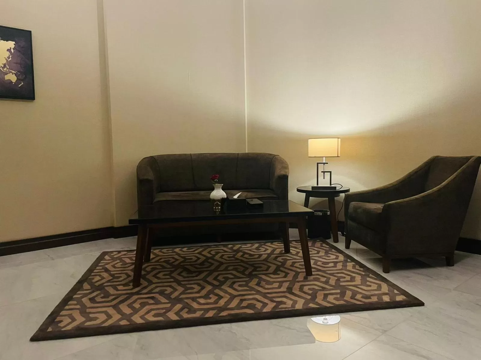 Living room in Gladiolus Hotel