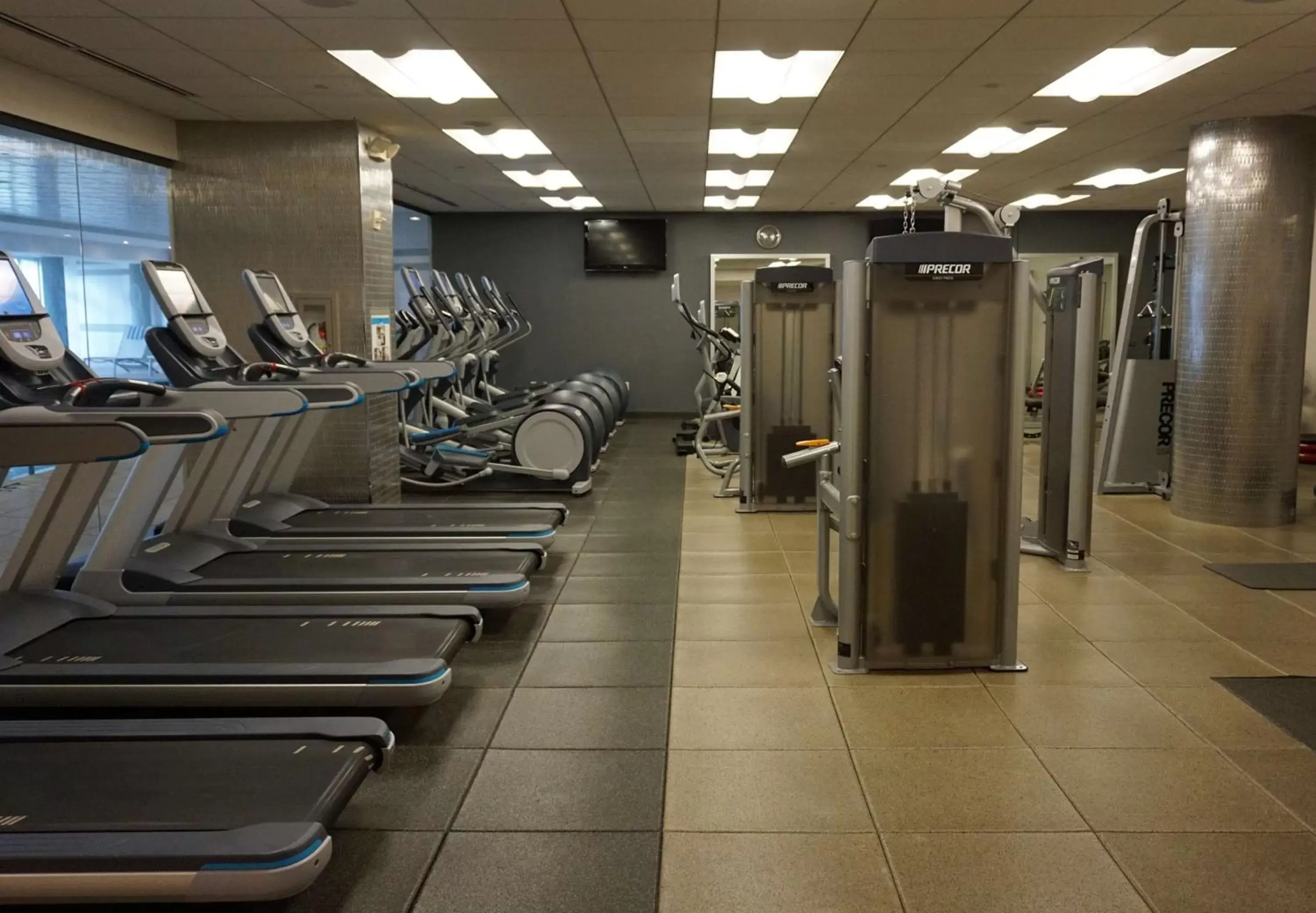 Fitness centre/facilities, Fitness Center/Facilities in Hilton McLean Tysons Corner